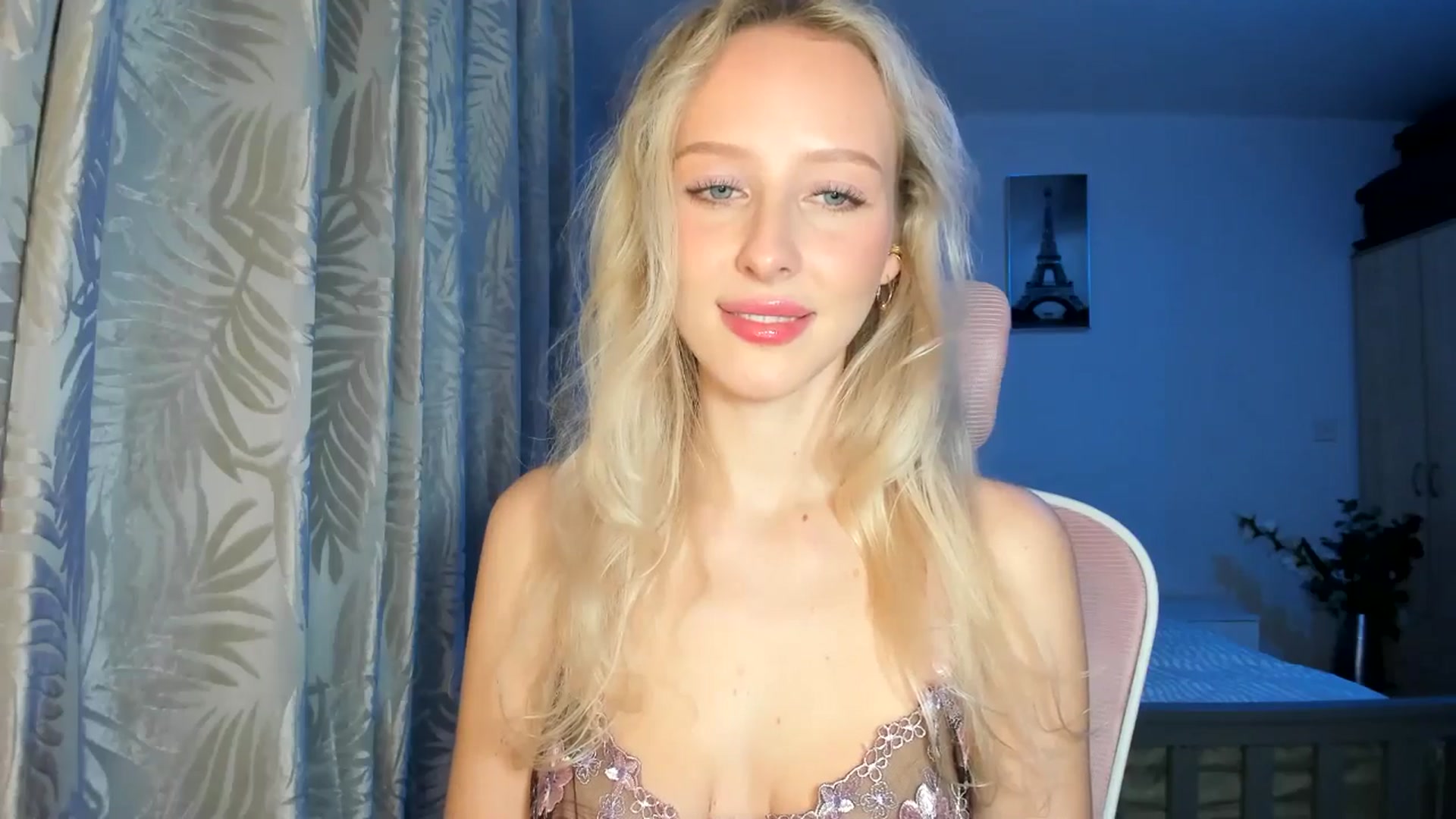 Gallery image thumbnail from Lamantina's myfreecams stream on, 02/02/2026, 01:10 image 11 of 20