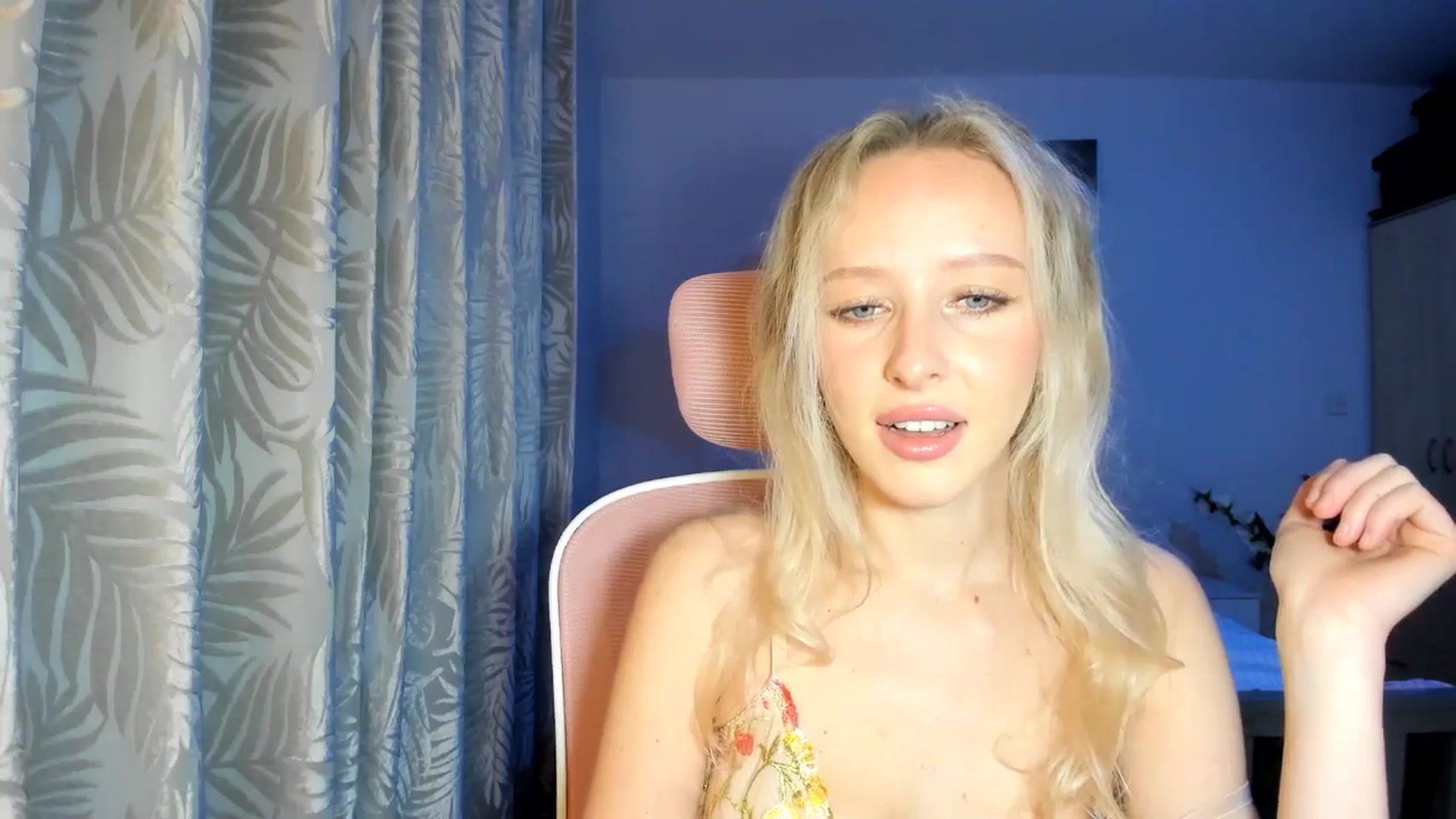 Gallery image thumbnail from Lamantina's myfreecams stream on, 02/24/2026, 23:07 image 20 of 20