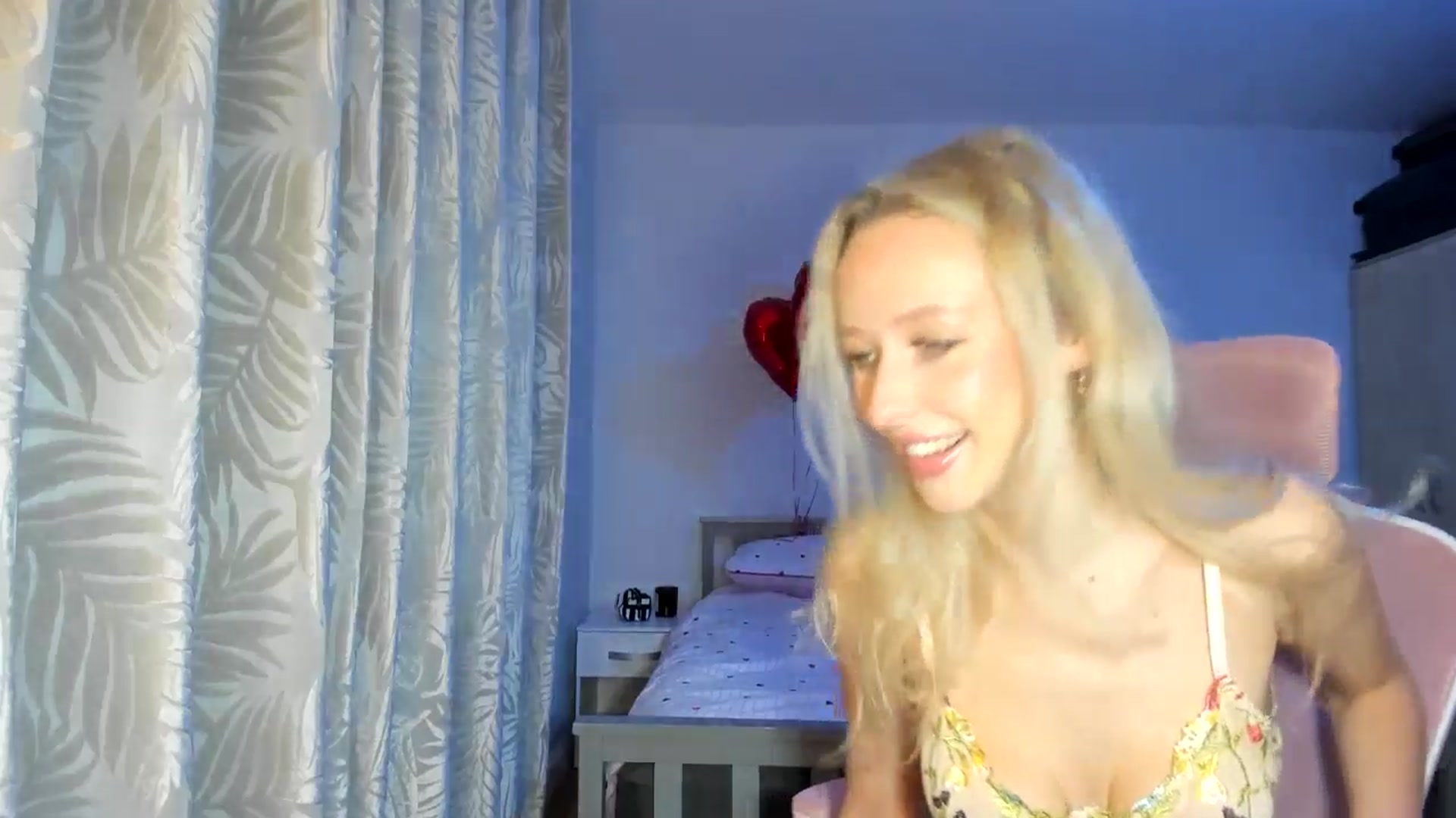 Gallery image thumbnail from Lamantina's myfreecams stream on, 02/24/2026, 23:07 image 12 of 20