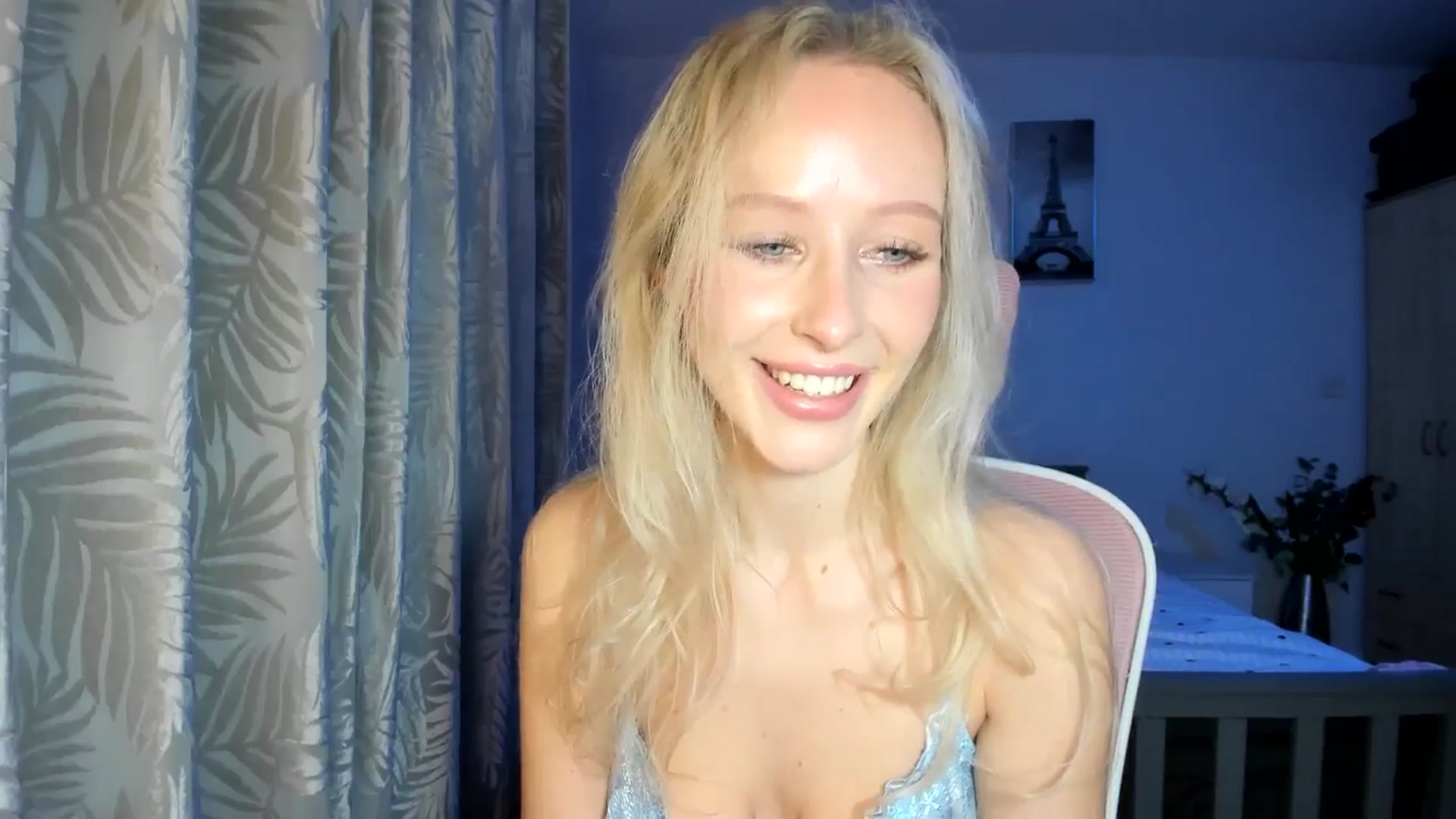 Gallery image thumbnail from Lamantina's myfreecams stream on, 02/25/2026, 24:13 image 7 of 20