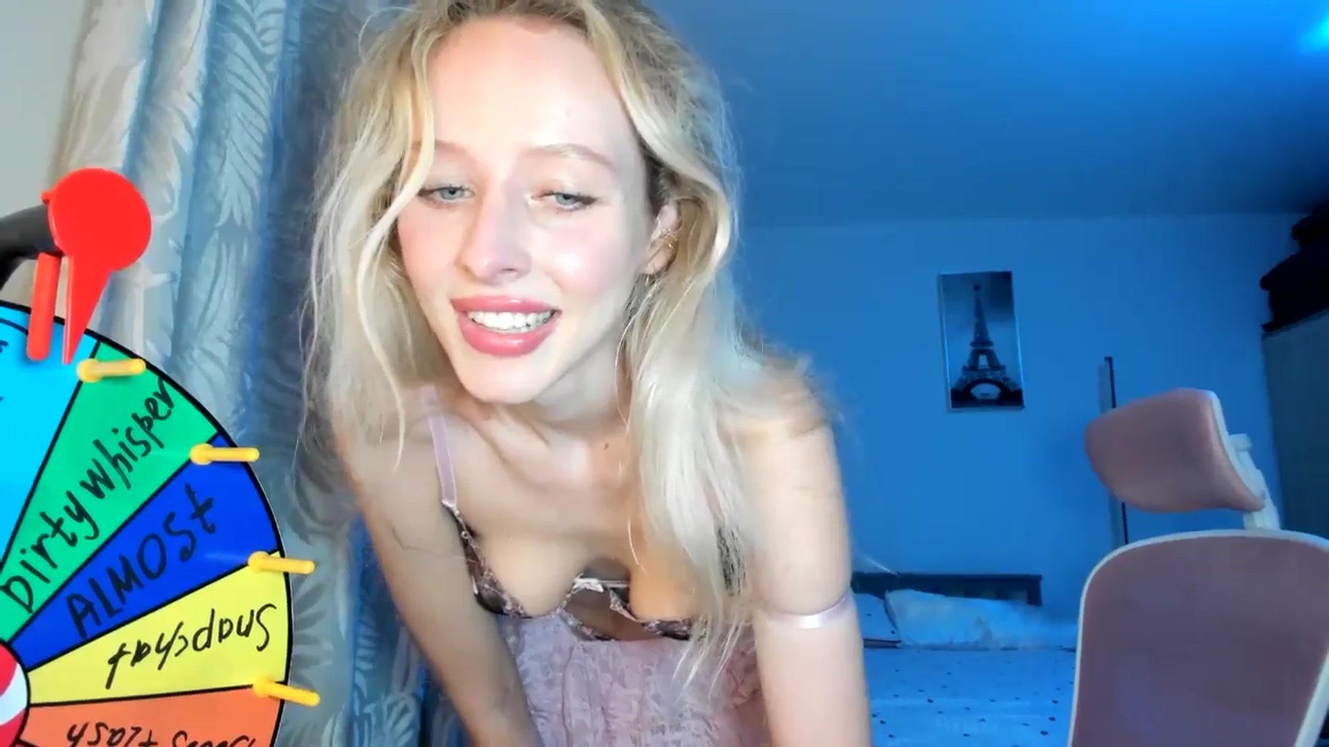 Gallery image thumbnail from Lamantina's myfreecams stream on, 03/04/2026, 01:18 image 15 of 20