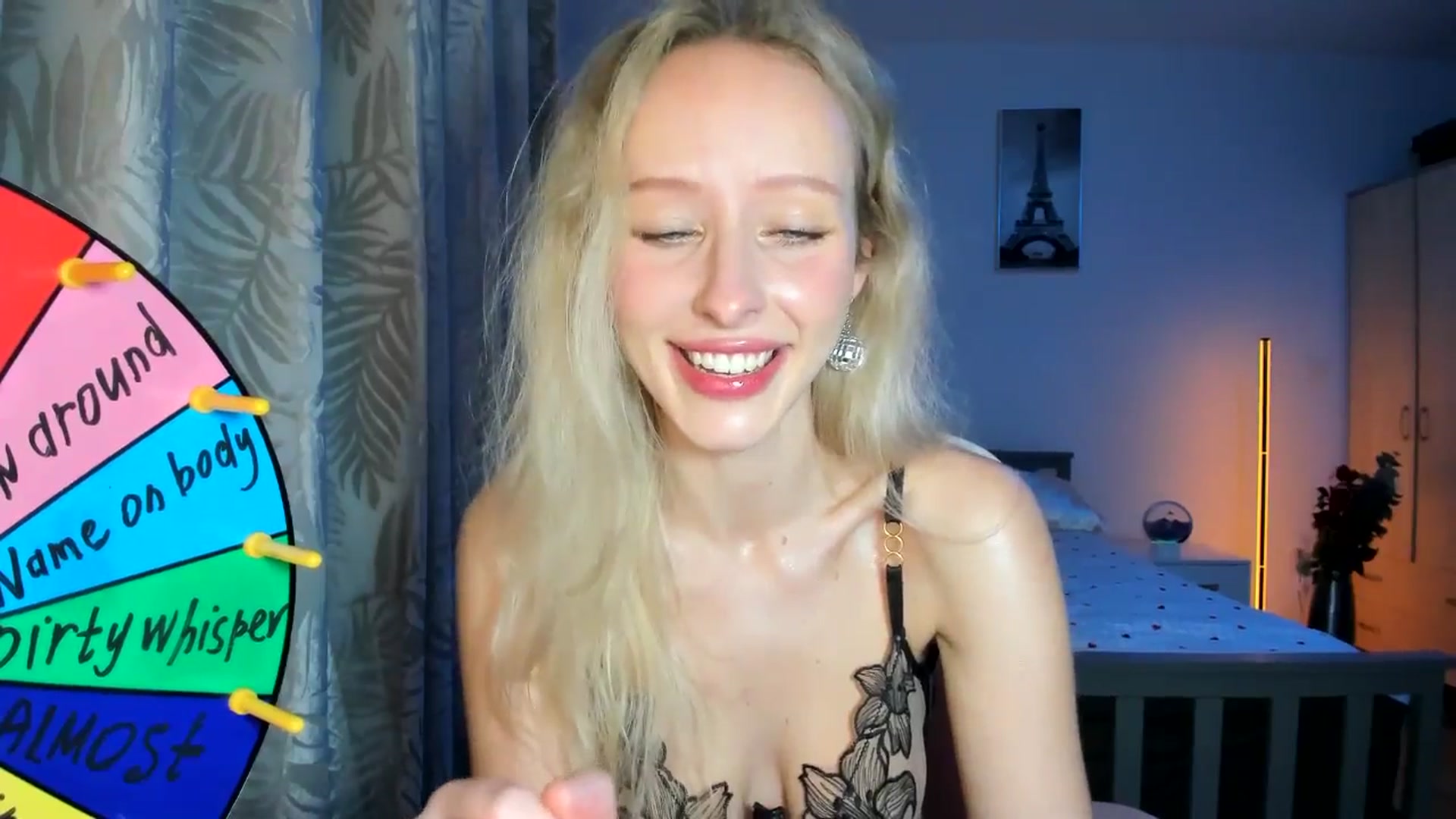Gallery image thumbnail from Lamantina's myfreecams stream on, 03/08/2026, 24:03 image 12 of 20