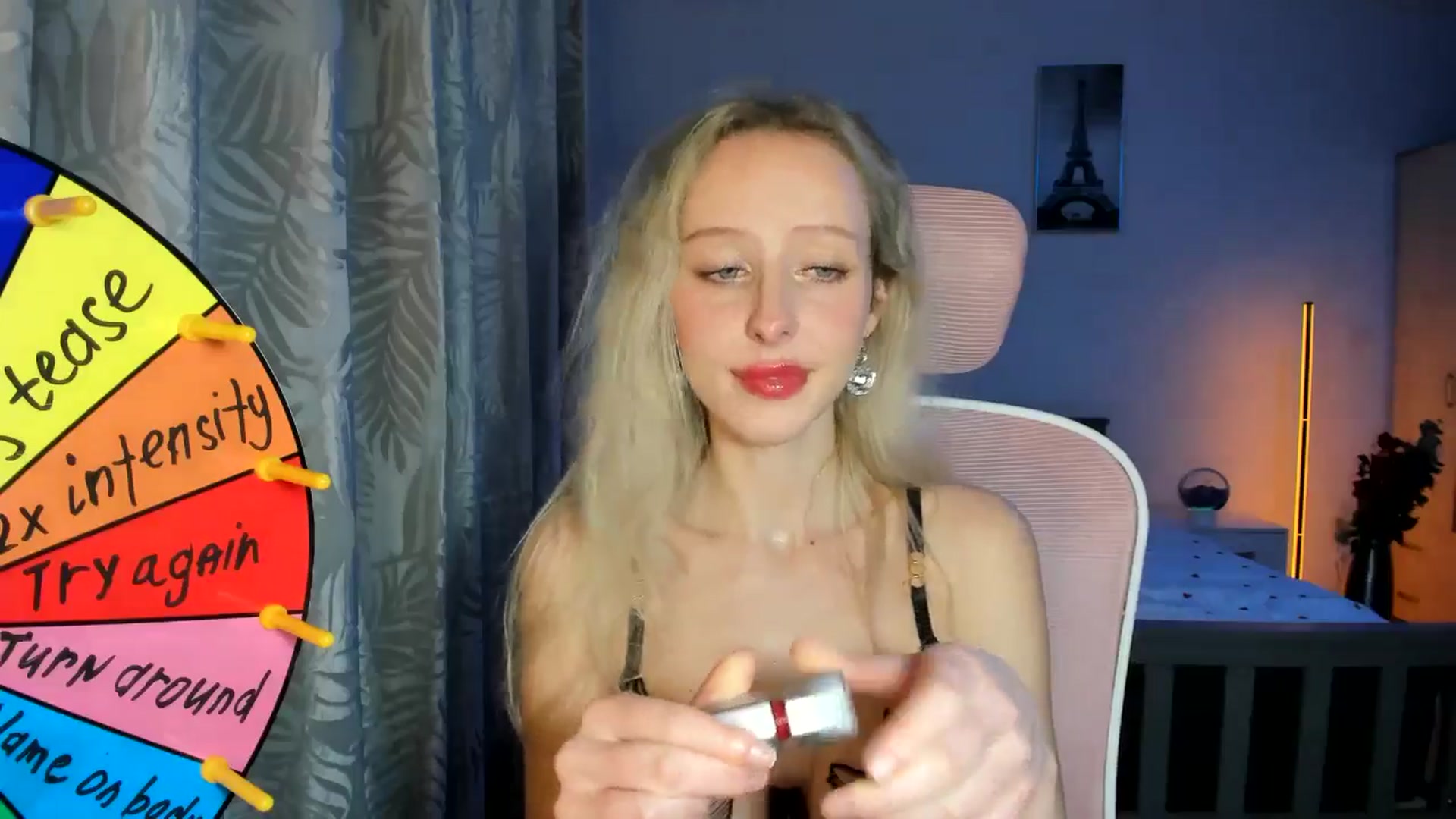 Gallery image thumbnail from Lamantina's myfreecams stream on, 03/08/2026, 01:09 image 3 of 20