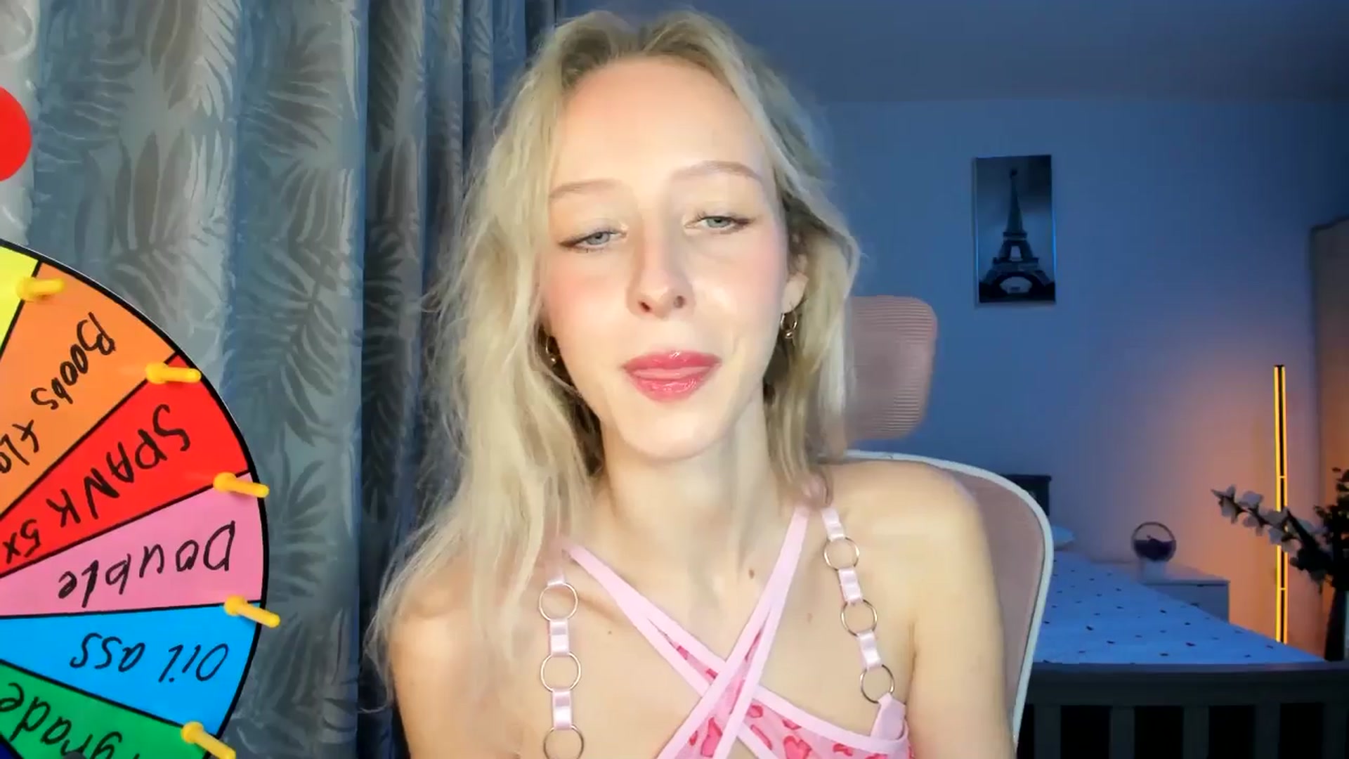 Gallery image thumbnail from Lamantina's myfreecams stream on, 03/22/2026, 03:08 image 17 of 20