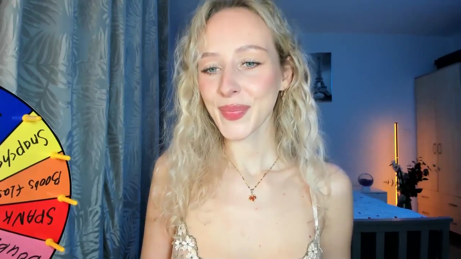 Gallery image thumbnail from Lamantina's myfreecams stream on, 03/24/2026, 24:01 image 3 of 20