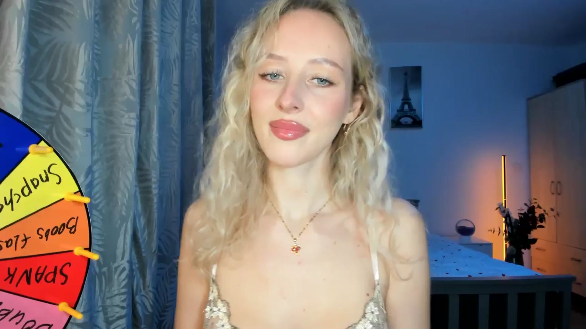 Gallery image thumbnail from Lamantina's myfreecams stream on, 03/24/2026, 24:01 image 2 of 20