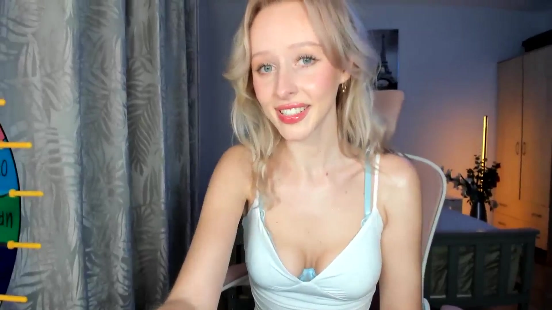 Gallery image thumbnail from Lamantina's myfreecams stream on, 04/13/2026, 22:40 image 15 of 20