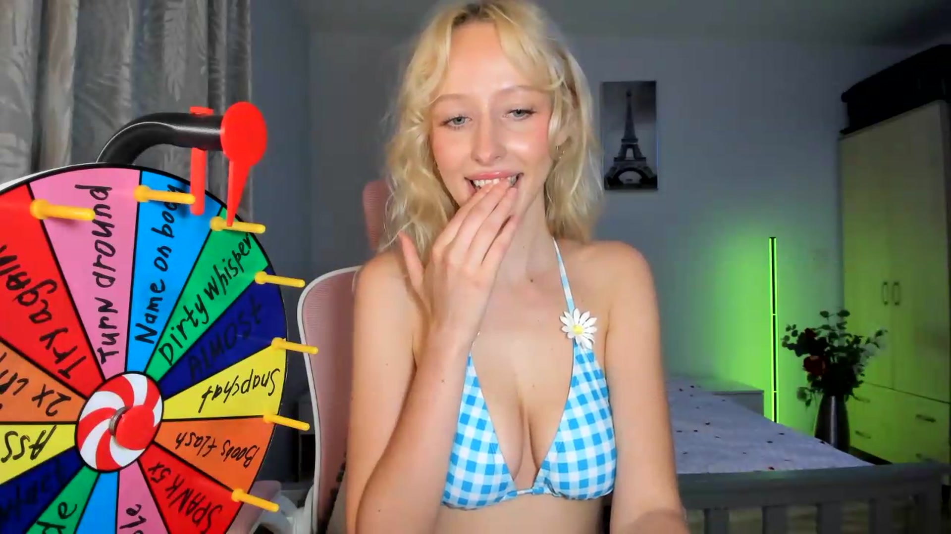 Gallery image thumbnail from Lamantina's myfreecams stream on, 06/27/2026, 23:11 image 19 of 20