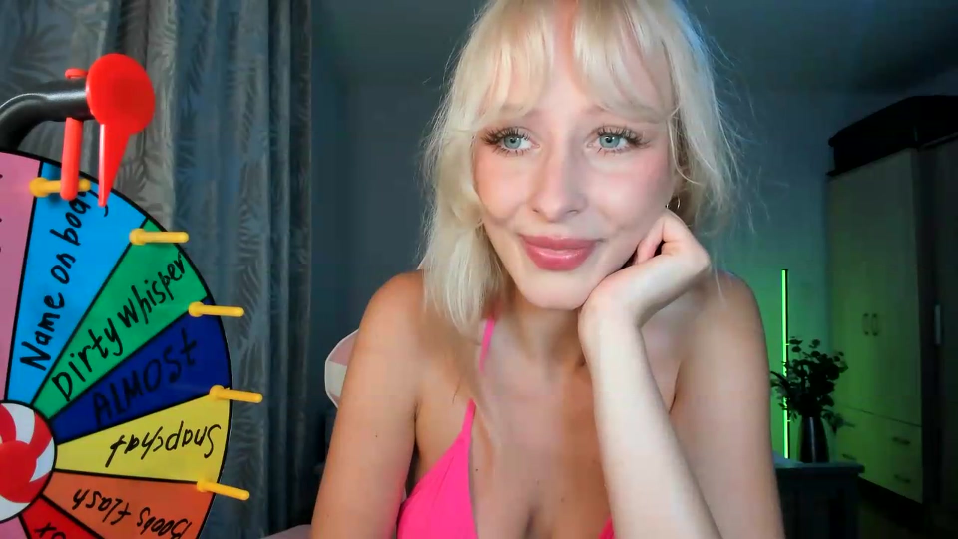 Gallery image thumbnail from Lamantina's myfreecams stream on, 07/16/2026, 20:41 image 17 of 20
