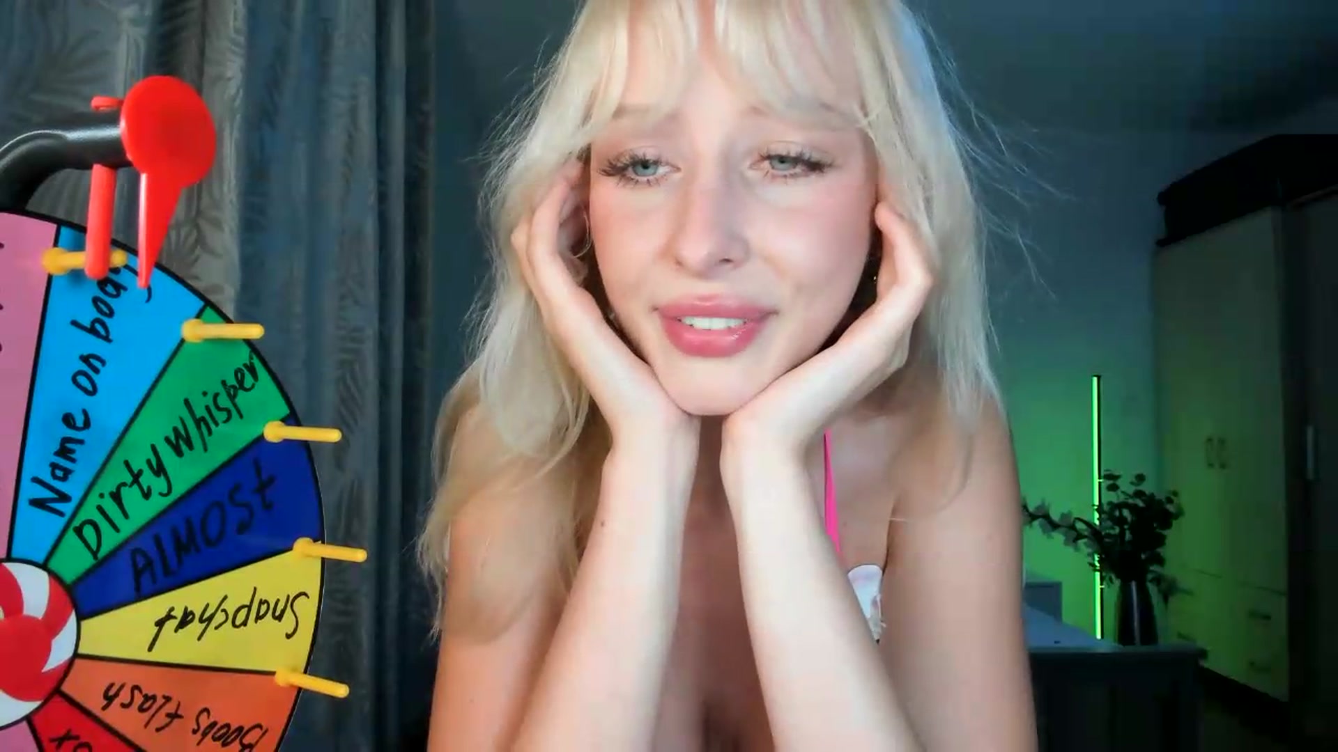 Gallery image thumbnail from Lamantina's myfreecams stream on, 07/16/2026, 20:41 image 19 of 20