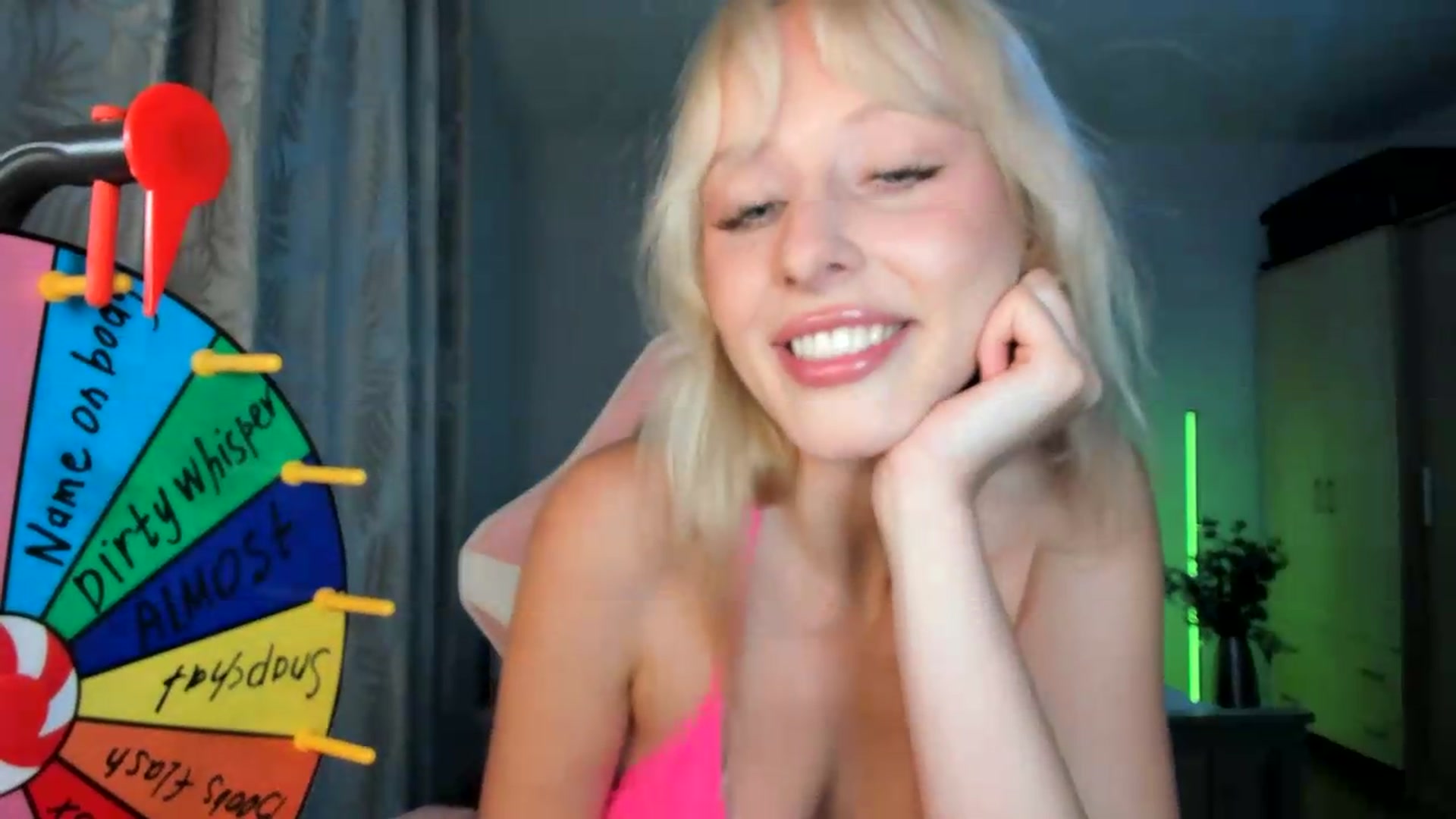 Gallery image thumbnail from Lamantina's myfreecams stream on, 07/16/2026, 20:41 image 16 of 20