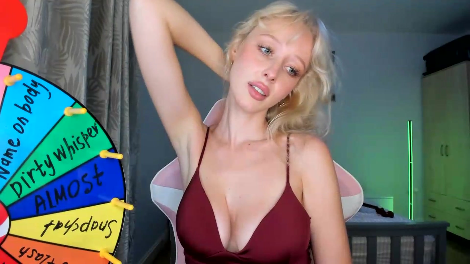 Gallery image thumbnail from Lamantina's myfreecams stream on, 07/28/2026, 23:35 image 15 of 20