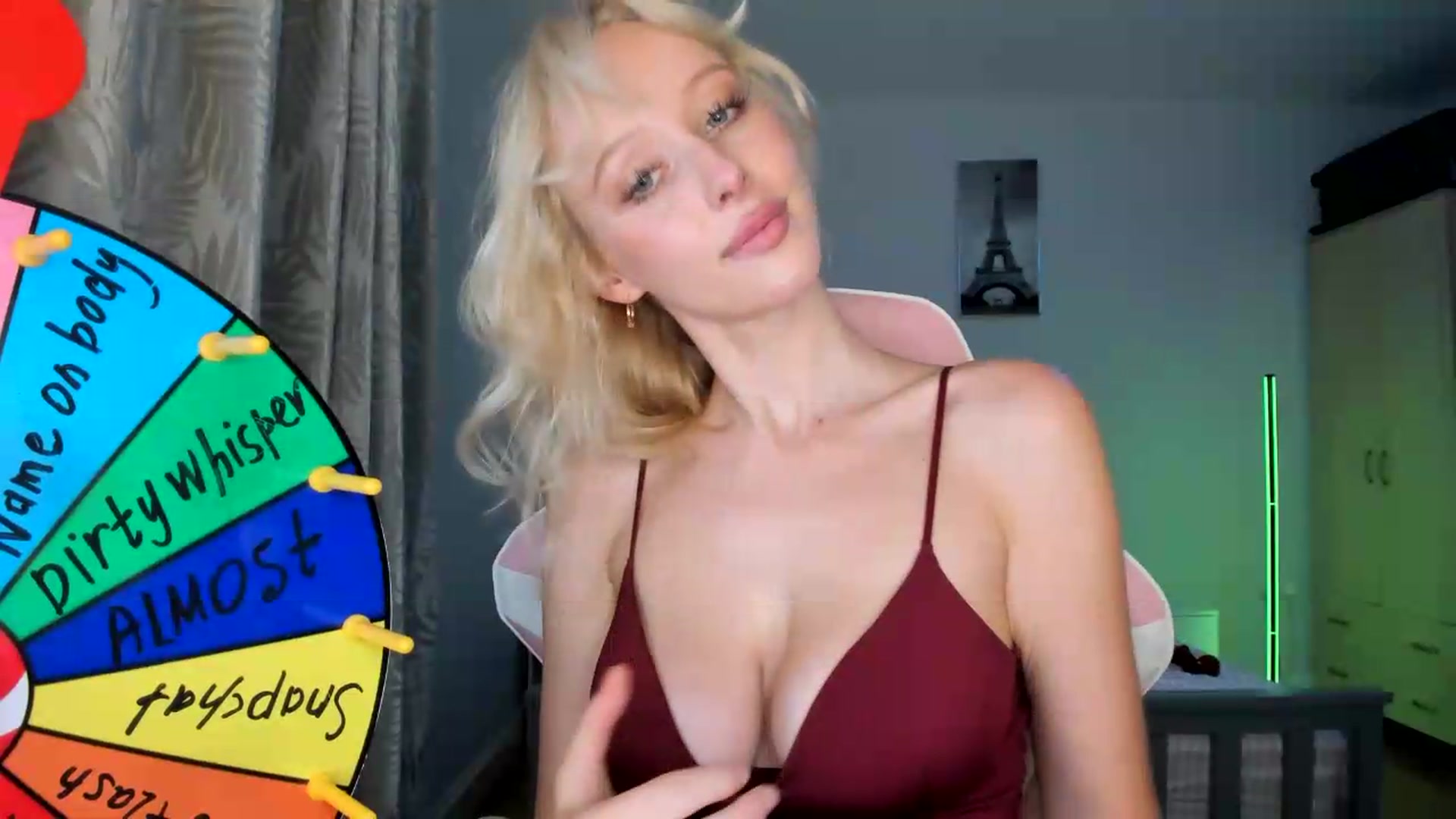 Gallery image thumbnail from Lamantina's myfreecams stream on, 07/28/2026, 23:35 image 13 of 20