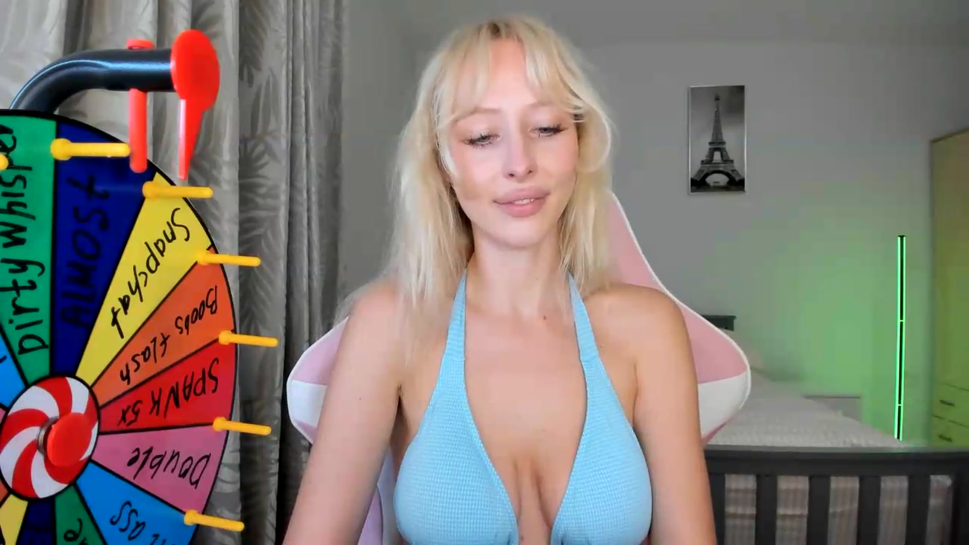 Gallery image thumbnail from Lamantina's myfreecams stream on, 08/01/2026, 24:03 image 8 of 20