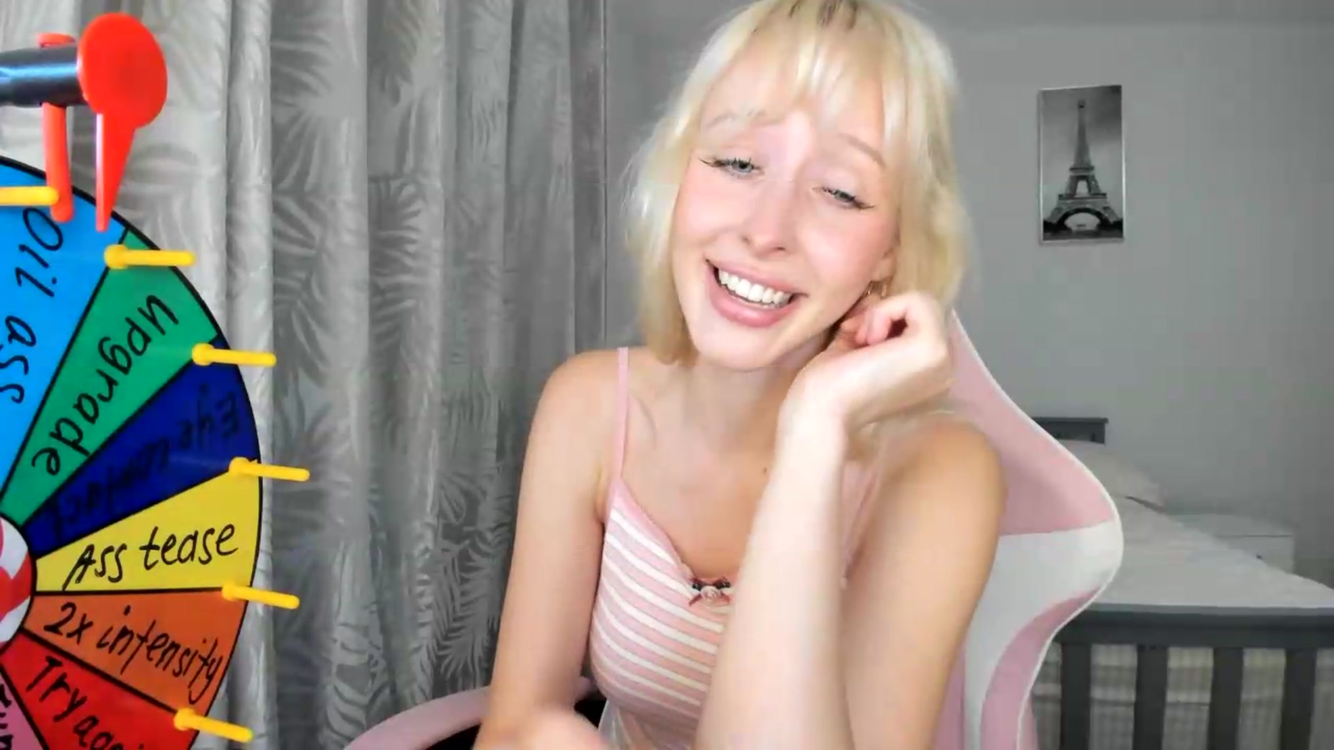 Gallery image thumbnail from Lamantina's myfreecams stream on, 08/03/2026, 22:56 image 14 of 20