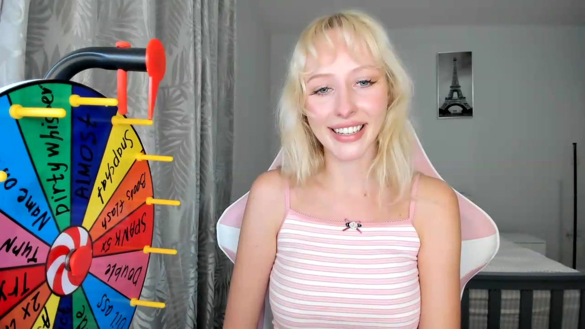 Gallery image thumbnail from Lamantina's myfreecams stream on, 08/05/2026, 01:00 image 9 of 20