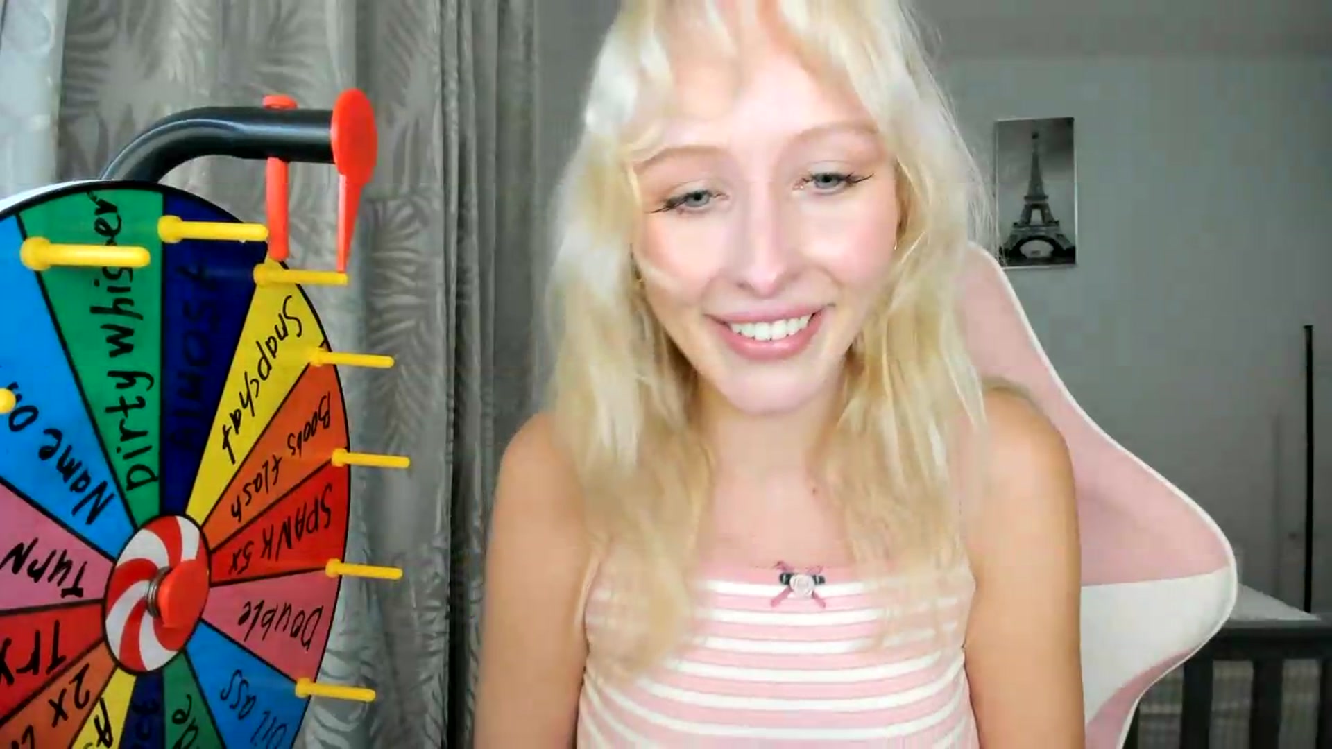 Gallery image thumbnail from Lamantina's myfreecams stream on, 08/05/2026, 01:00 image 18 of 20