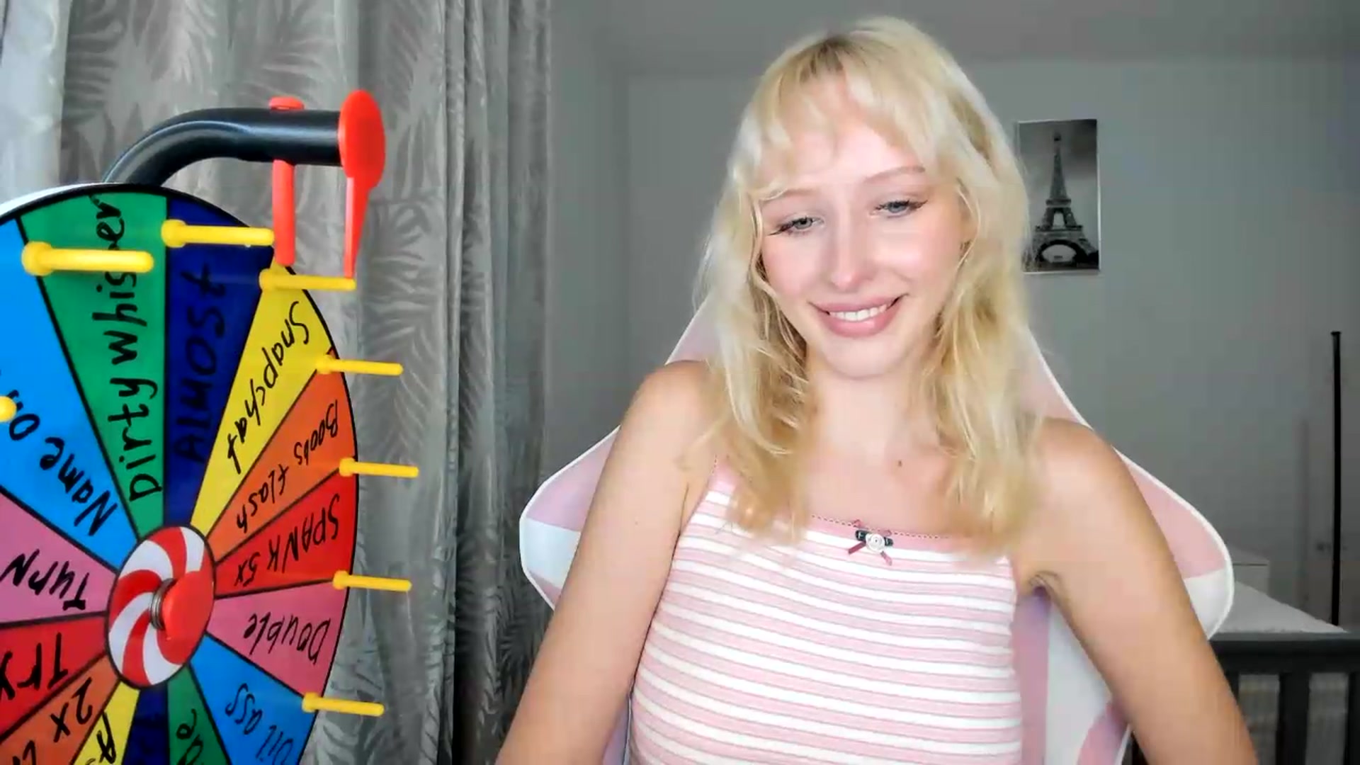Gallery image thumbnail from Lamantina's myfreecams stream on, 08/05/2026, 01:00 image 16 of 20