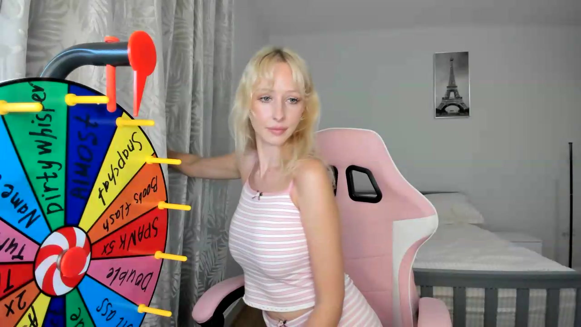 Gallery image thumbnail from Lamantina's myfreecams stream on, 08/05/2026, 02:07 image 3 of 20