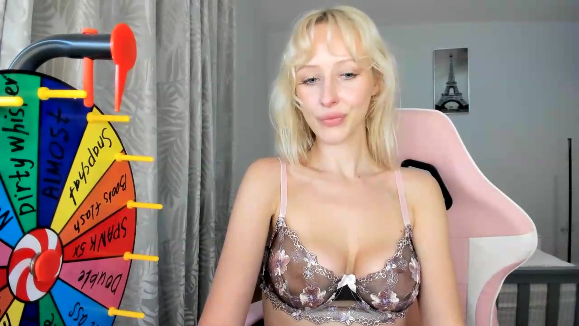 Gallery image thumbnail from Lamantina's myfreecams stream on, 08/05/2026, 02:35 image 11 of 20