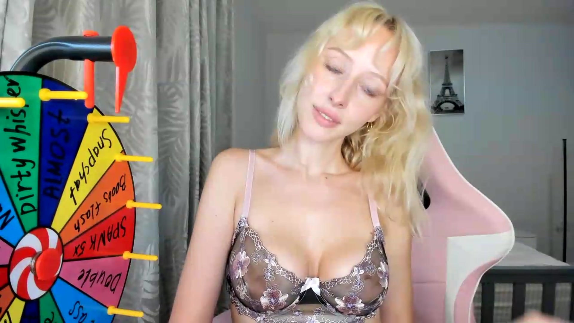 Gallery image thumbnail from Lamantina's myfreecams stream on, 08/05/2026, 02:35 image 9 of 20