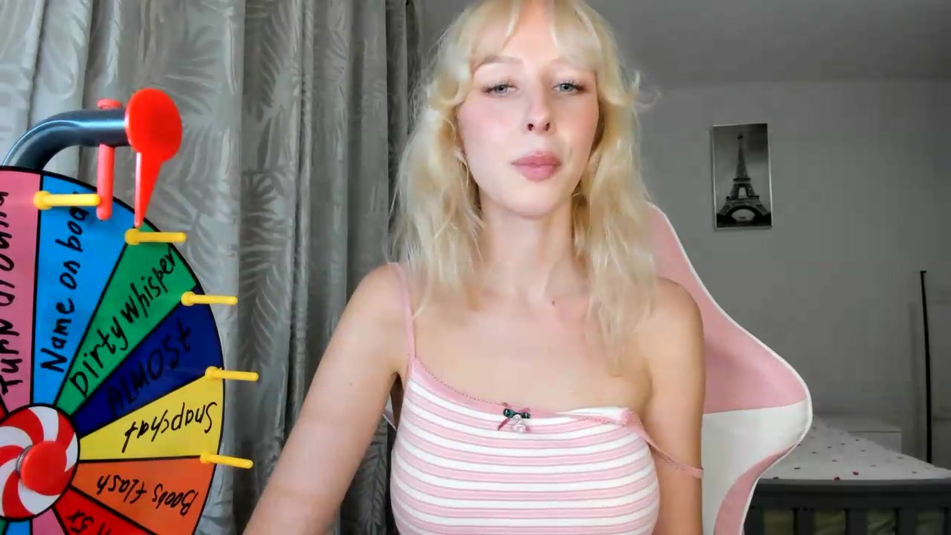 Gallery image thumbnail from Lamantina's myfreecams stream on, 08/26/2026, 23:03 image 12 of 20