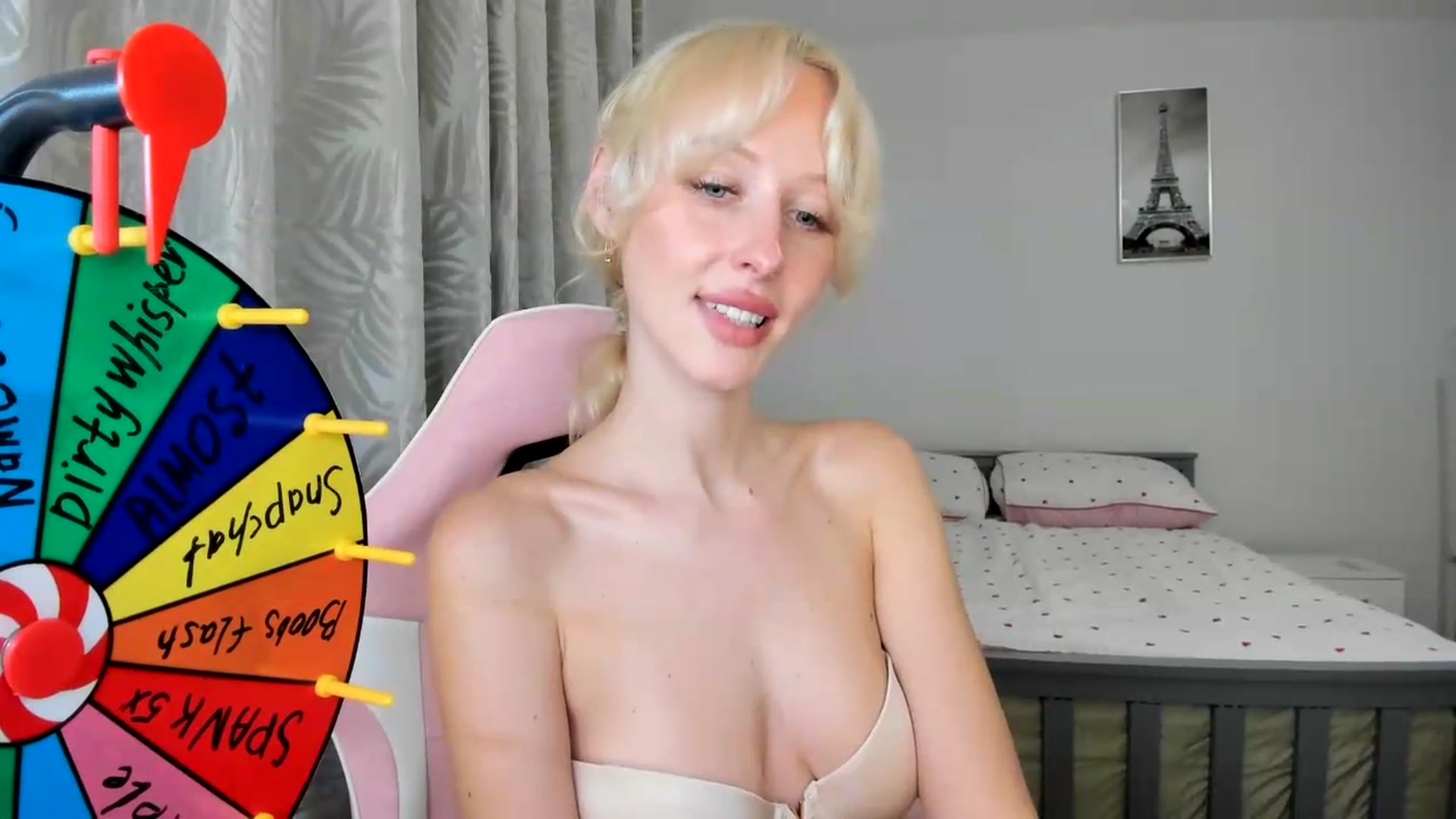 Gallery image thumbnail from Lamantina's myfreecams stream on, 08/28/2026, 22:37 image 6 of 20
