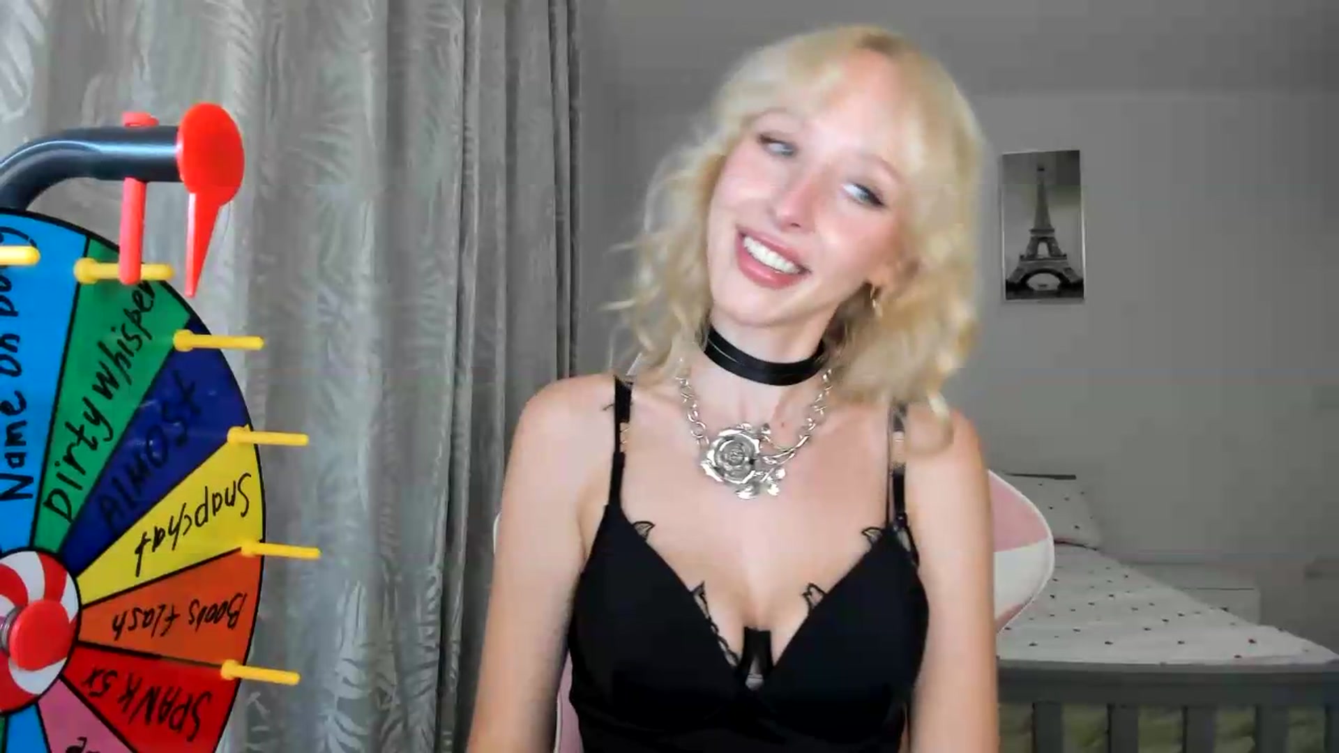 Gallery image thumbnail from Lamantina's myfreecams stream on, 08/29/2026, 22:52 image 9 of 20