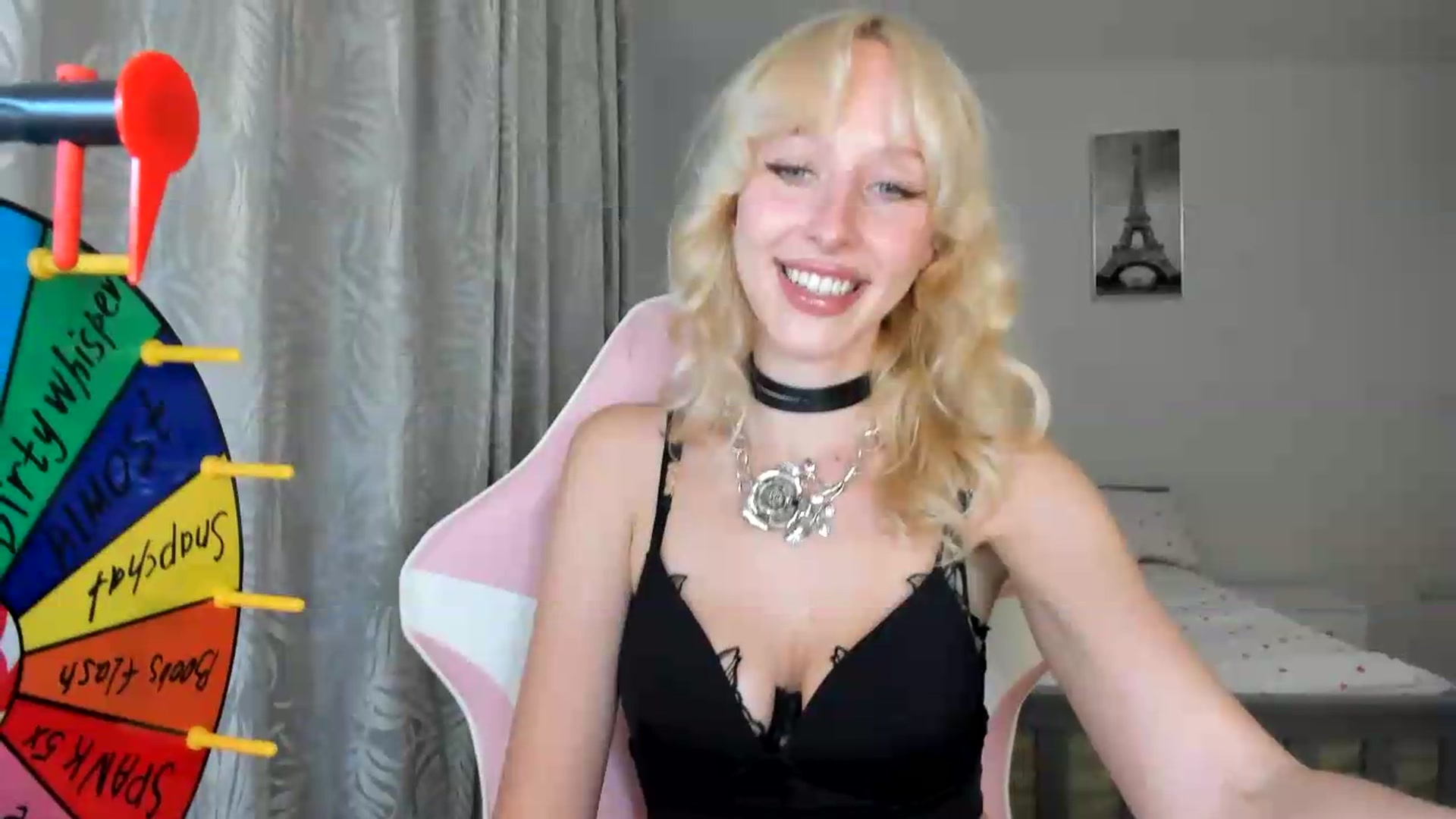Gallery image thumbnail from Lamantina's myfreecams stream on, 08/29/2026, 22:52 image 13 of 20