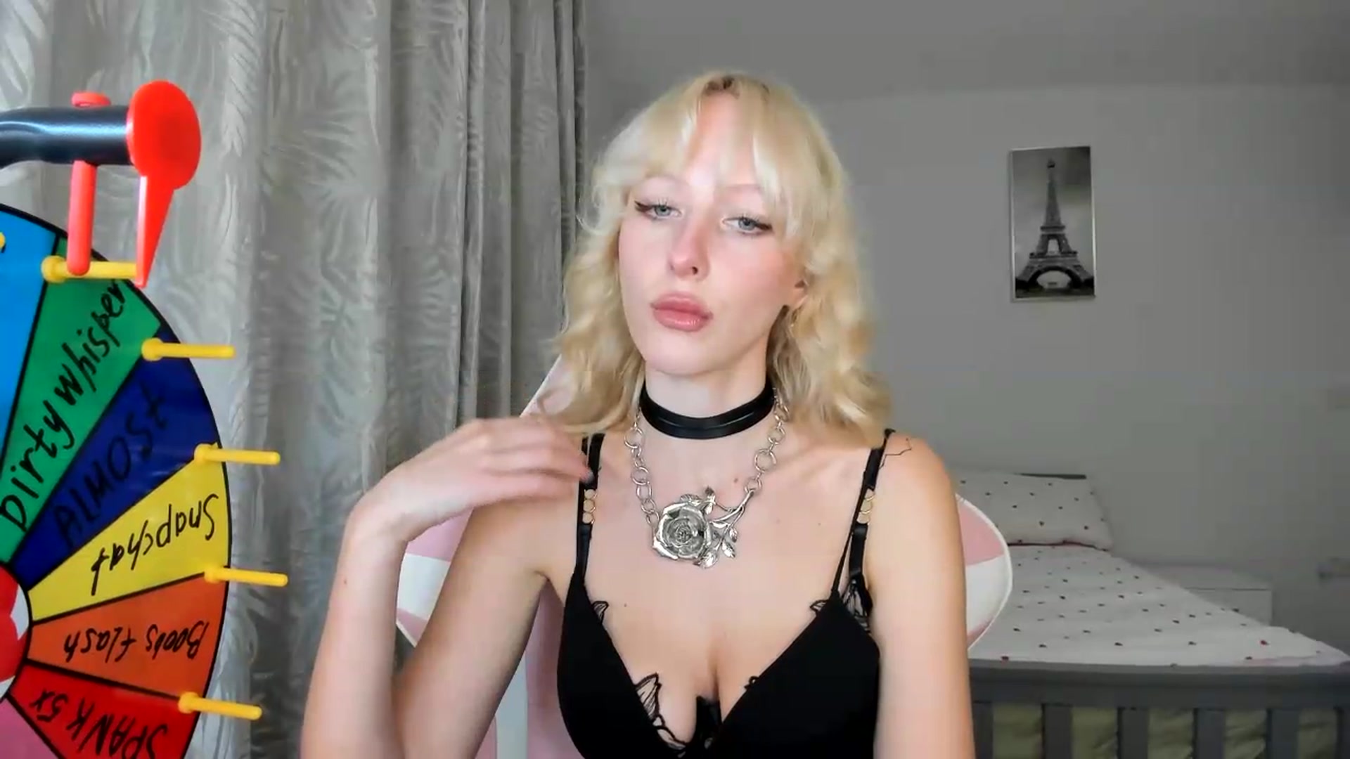 Gallery image thumbnail from Lamantina's myfreecams stream on, 08/29/2026, 22:52 image 15 of 20