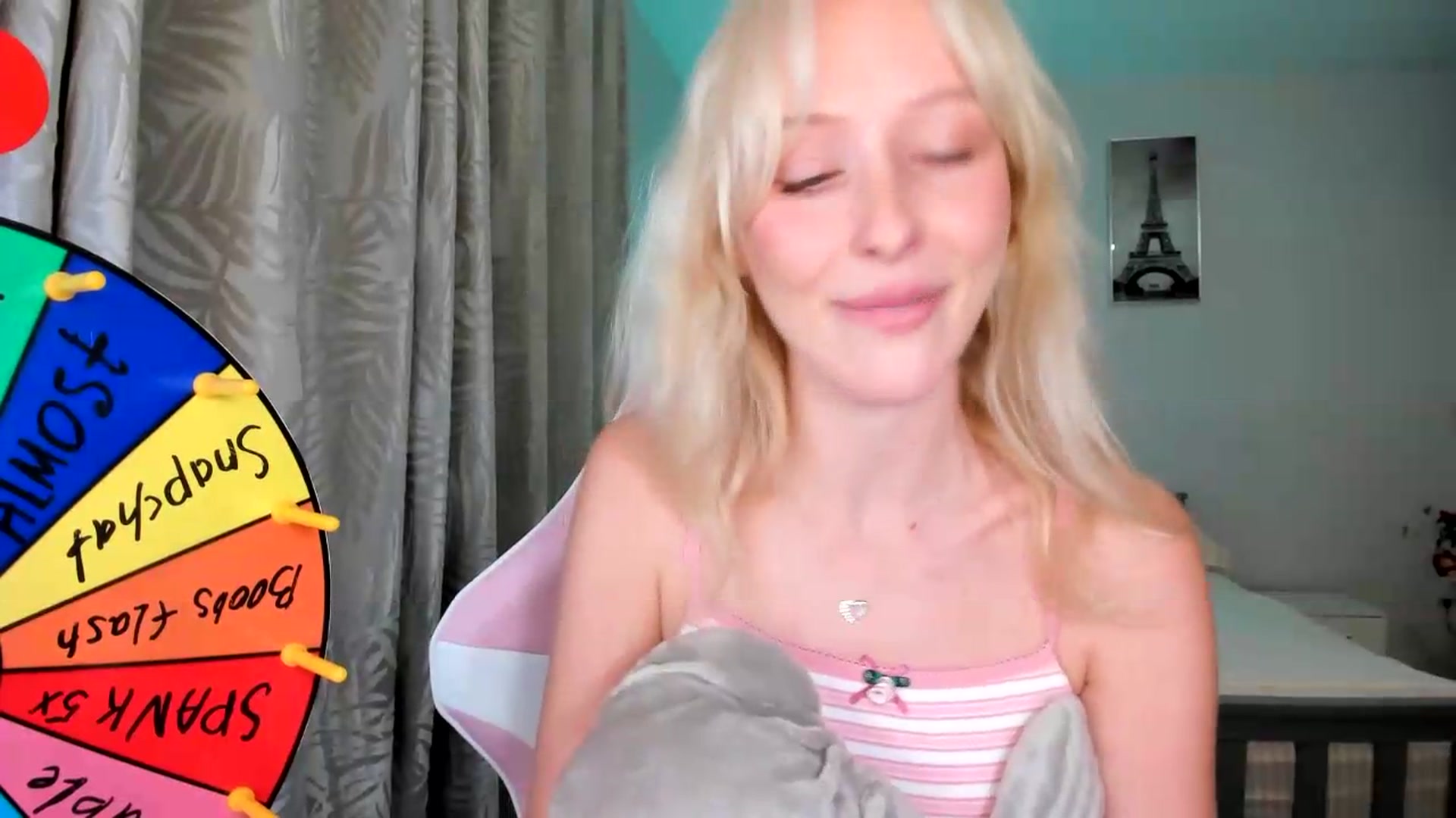 Gallery image thumbnail from Lamantina's myfreecams stream on, 09/05/2026, 23:14 image 2 of 20