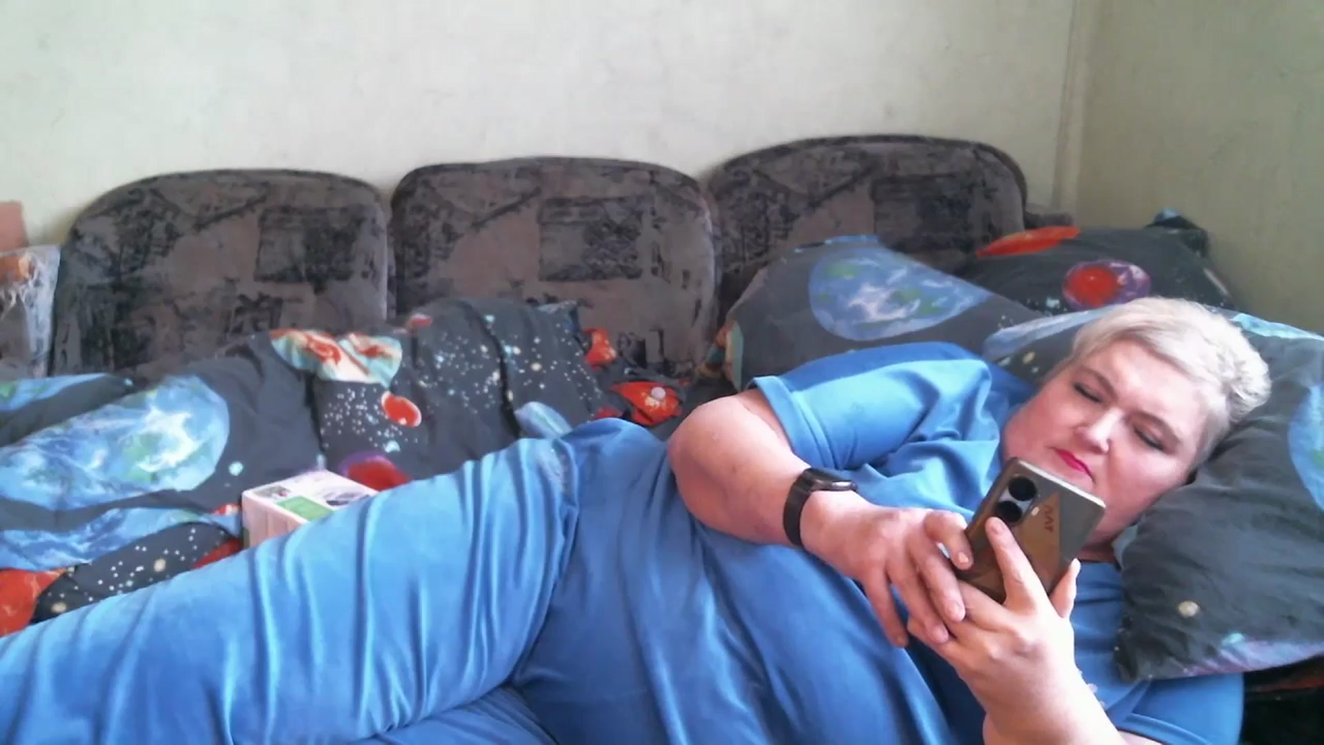 Gallery image thumbnail from Lana005's myfreecams stream on, 04/22/2026, 12:53 image 6 of 20