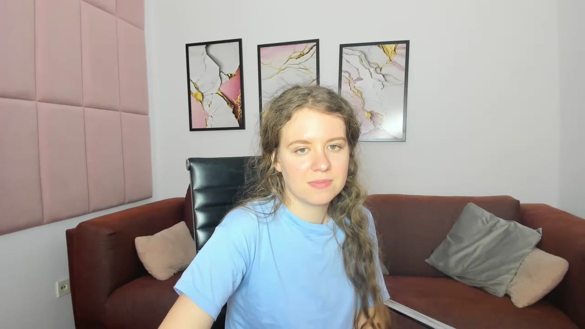 Gallery image thumbnail from LanaBelll's myfreecams stream on, 03/31/2024, 14:29 image 10 of 20