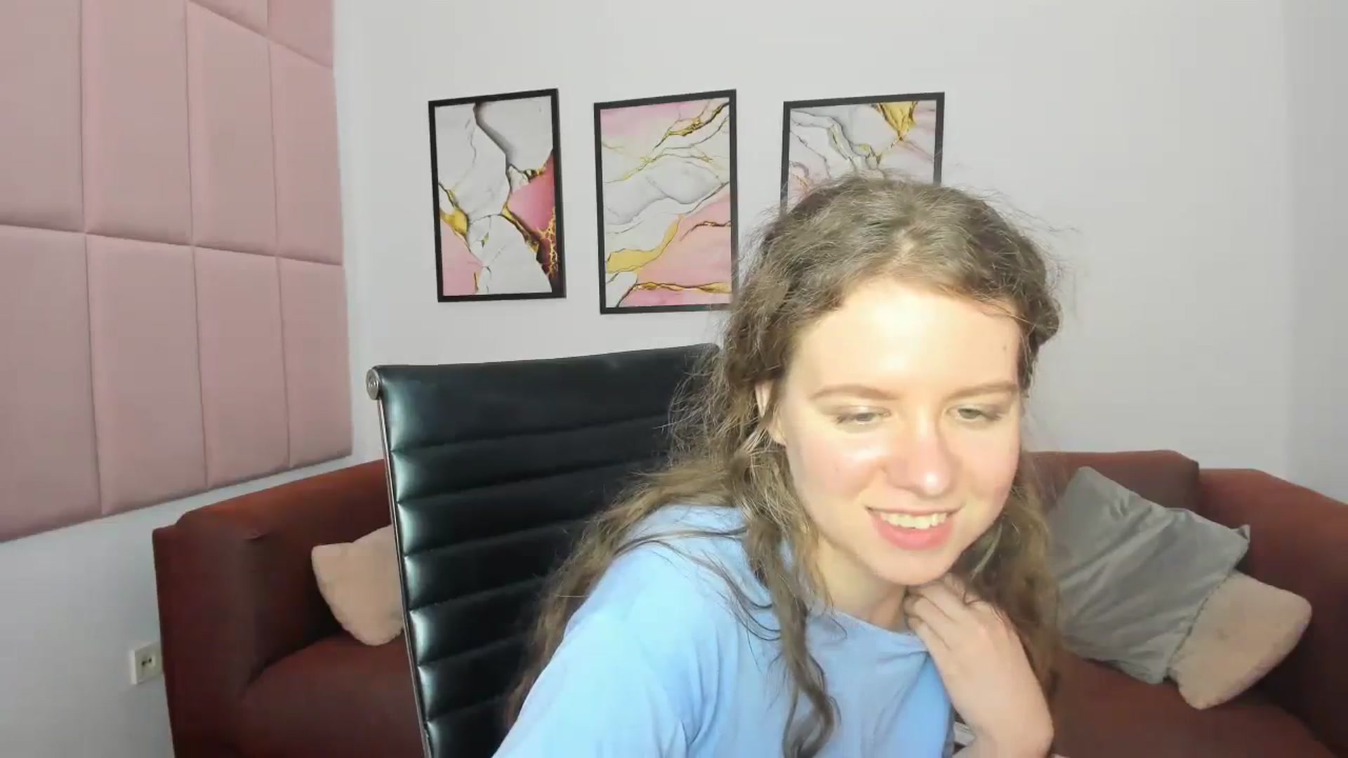 Gallery image thumbnail from LanaBelll's myfreecams stream on, 03/31/2024, 14:29 image 4 of 20