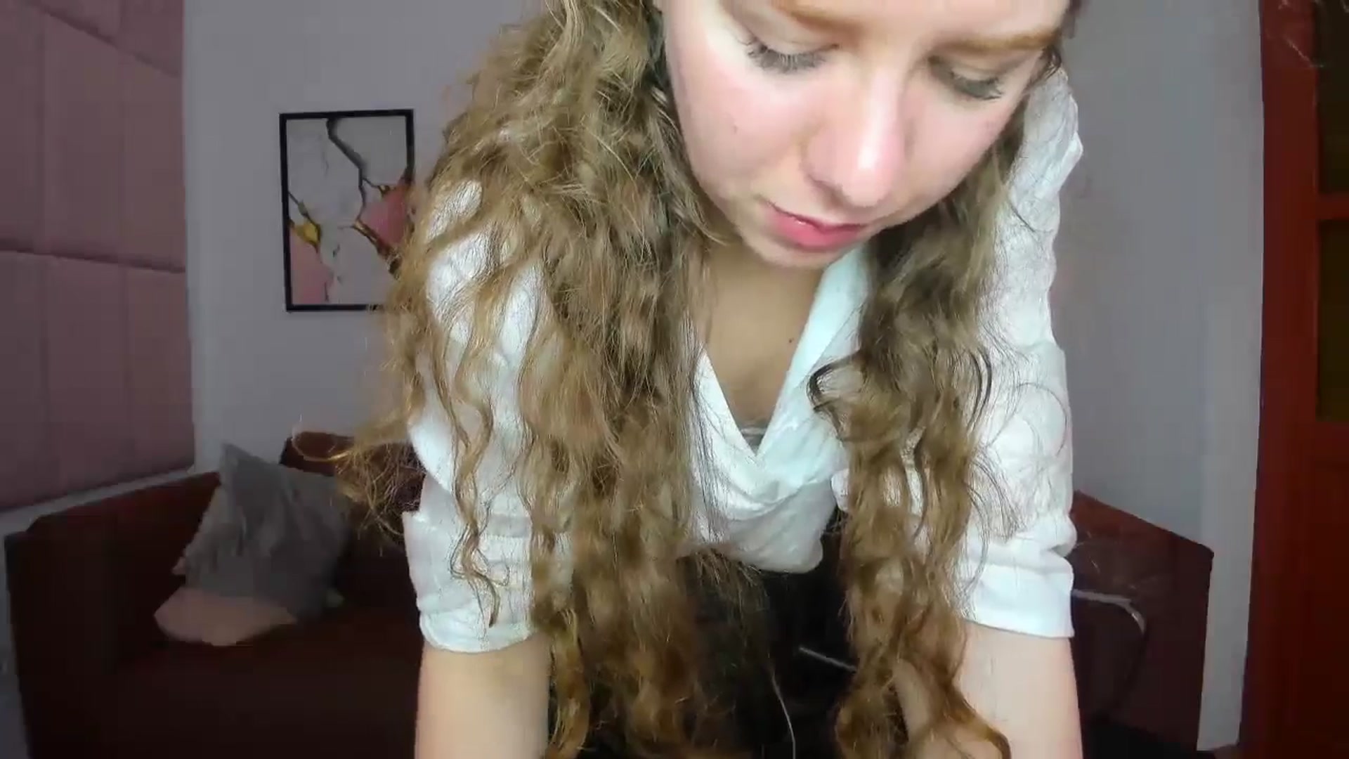 Gallery image thumbnail from LanaBelll's myfreecams stream on, 04/28/2024, 13:06 image 8 of 20