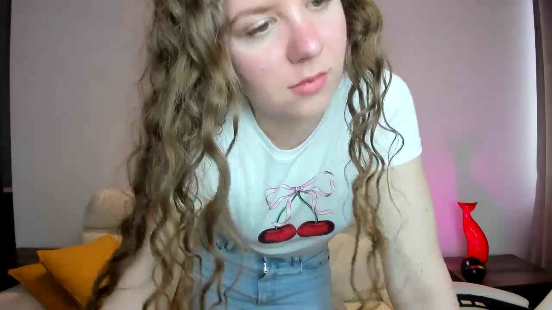 Gallery image thumbnail from LanaBelll's myfreecams stream on, 05/03/2024, 12:31 image 17 of 20