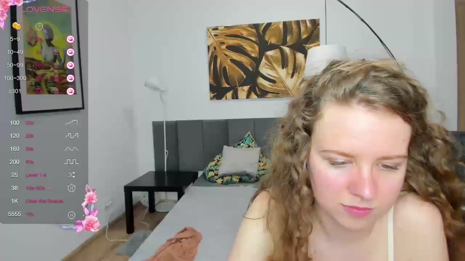 Gallery image thumbnail from LanaBelll's myfreecams stream on, 05/07/2024, 17:31 image 1 of 20
