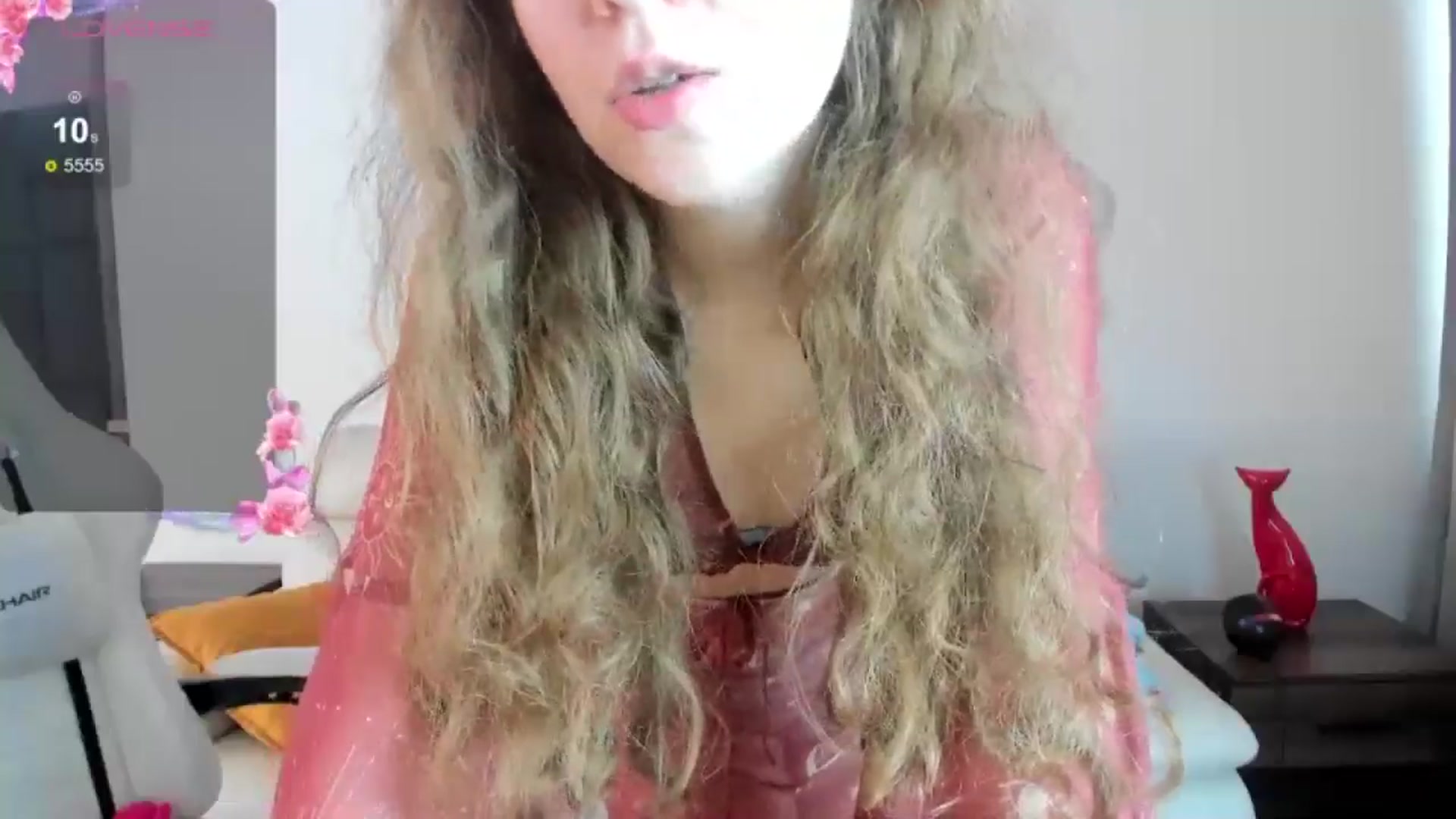 Gallery image thumbnail from LanaBelll's myfreecams stream on, 05/19/2024, 15:39 image 10 of 20