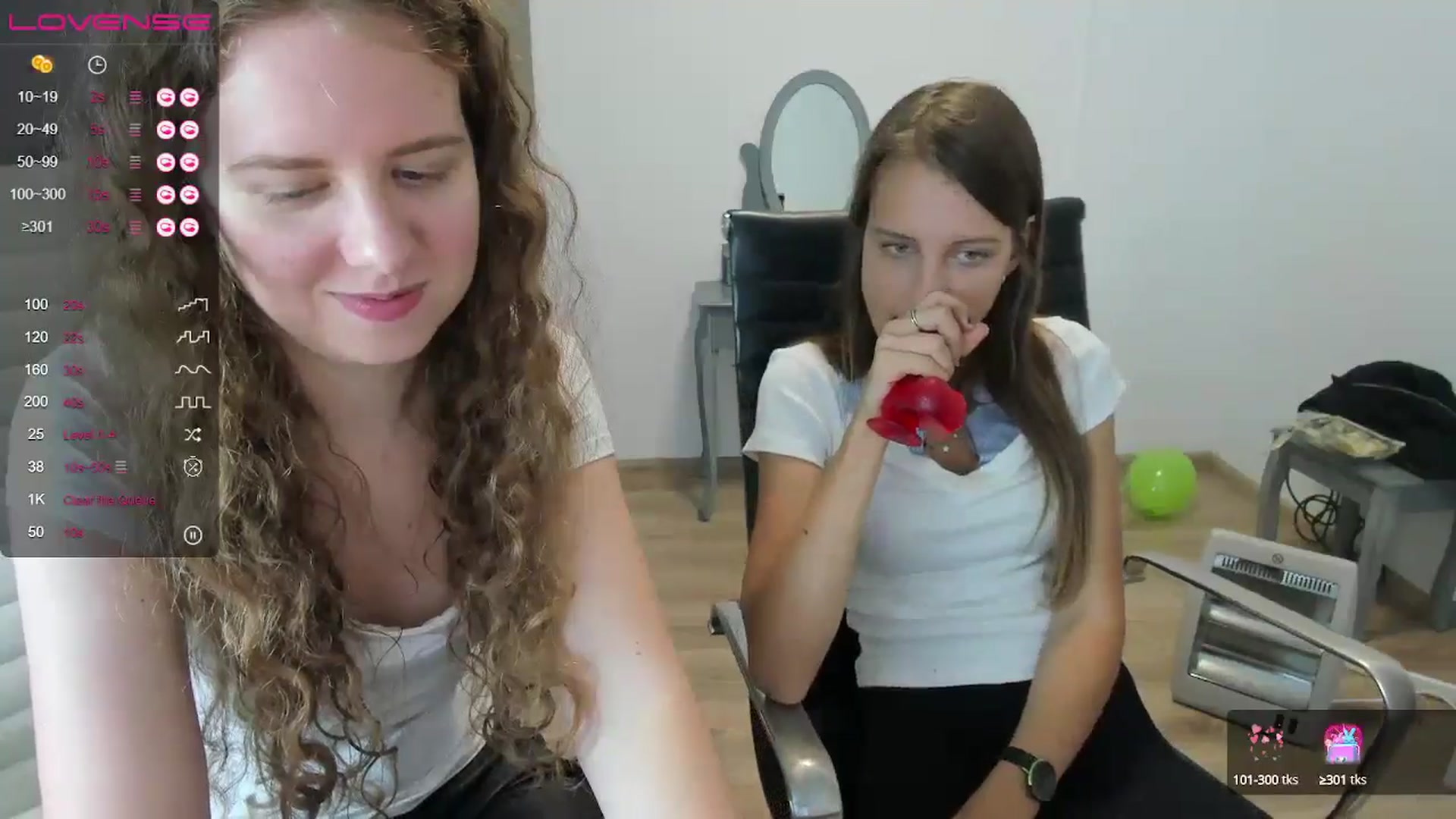 Gallery image thumbnail from LanaBelll's myfreecams stream on, 09/26/2024, 17:36 image 10 of 20
