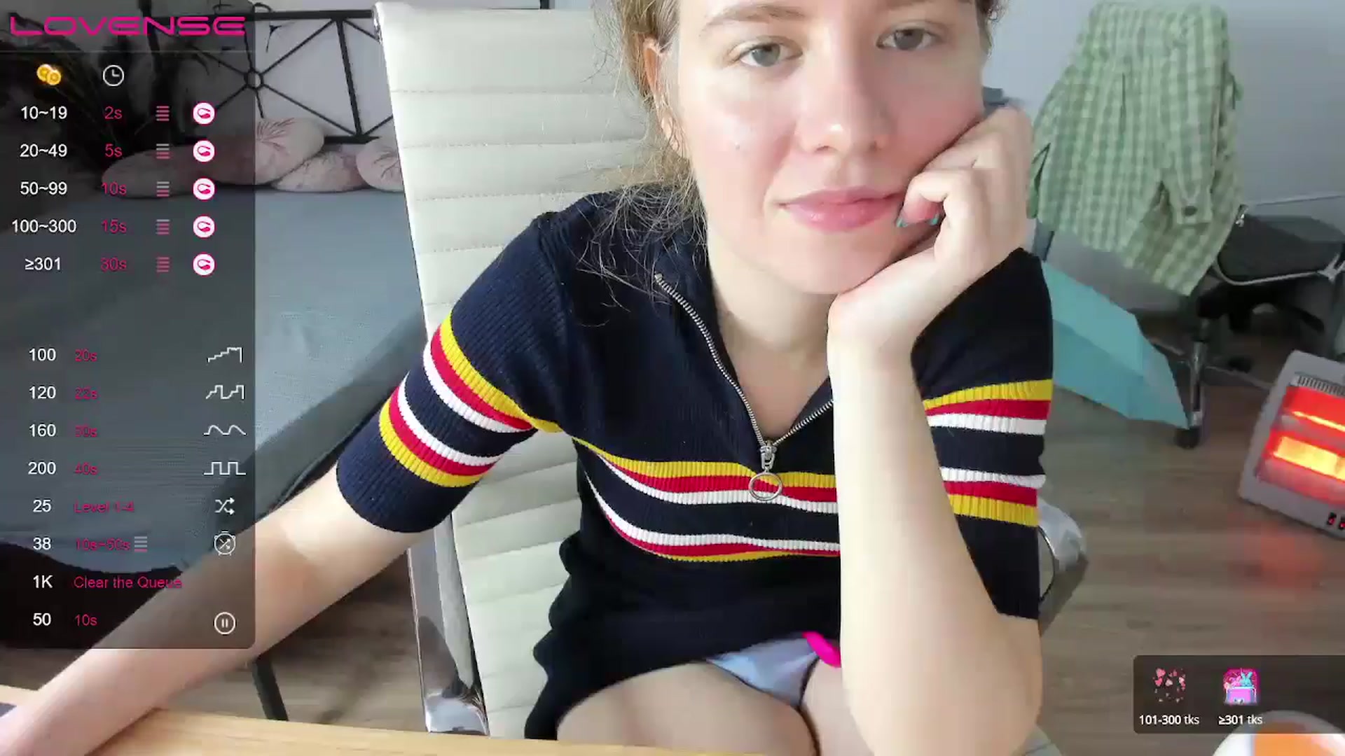 Gallery image thumbnail from LanaBelll's myfreecams stream on, 10/02/2024, 14:27 image 12 of 20