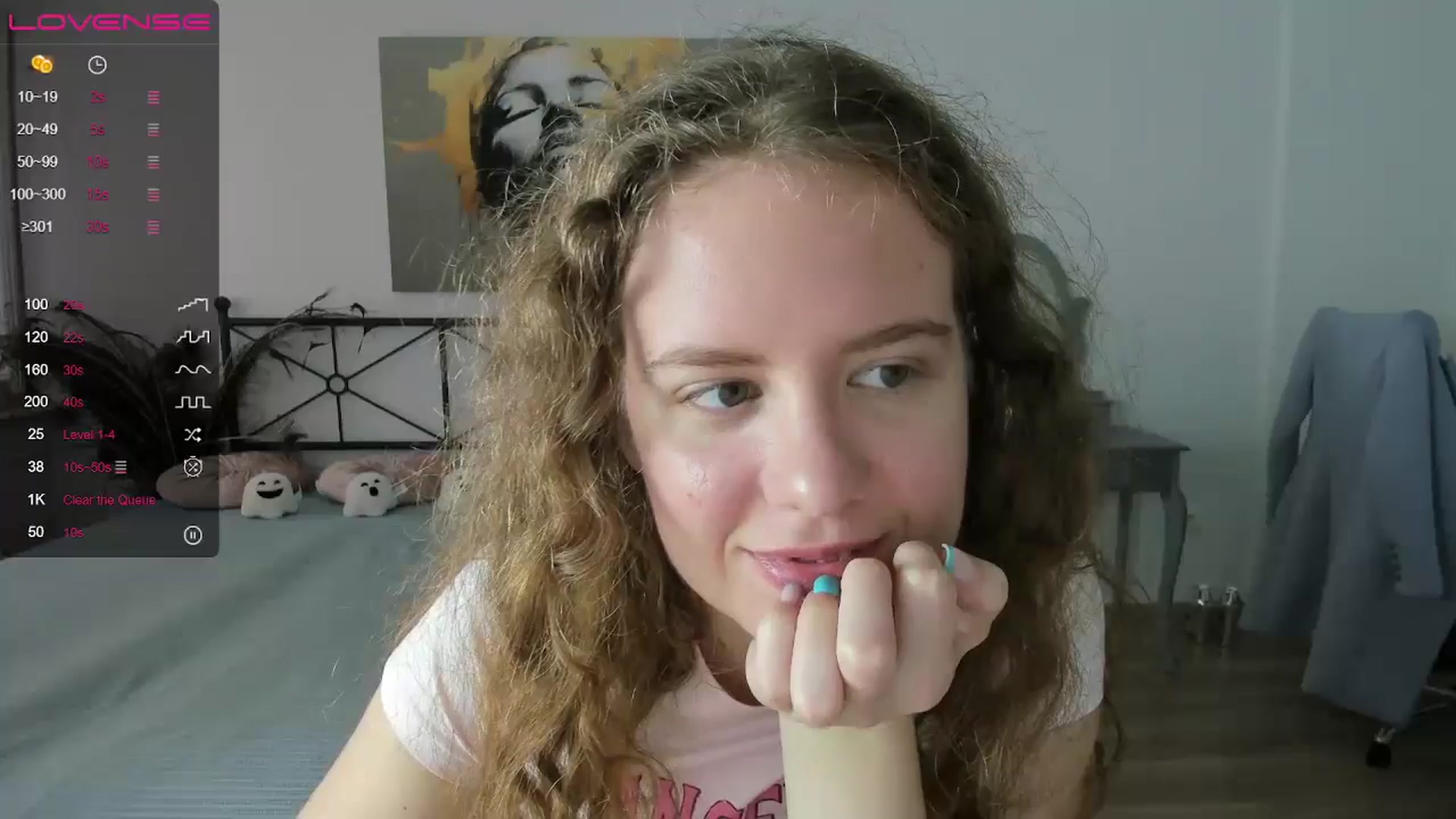 Gallery image thumbnail from LanaBelll's myfreecams stream on, 10/05/2024, 14:40 image 1 of 20