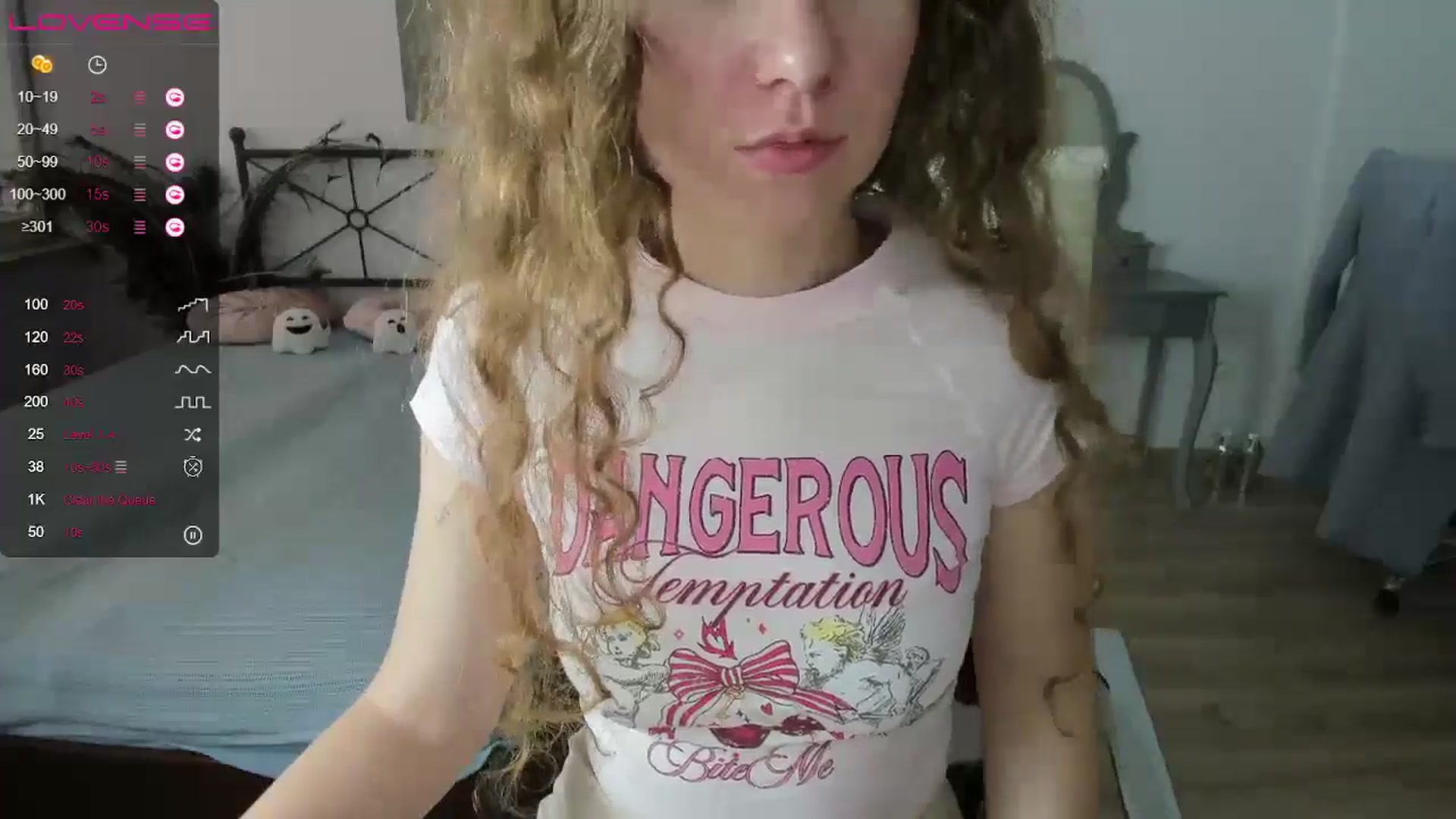 Gallery image thumbnail from LanaBelll's myfreecams stream on, 10/05/2024, 14:40 image 15 of 20