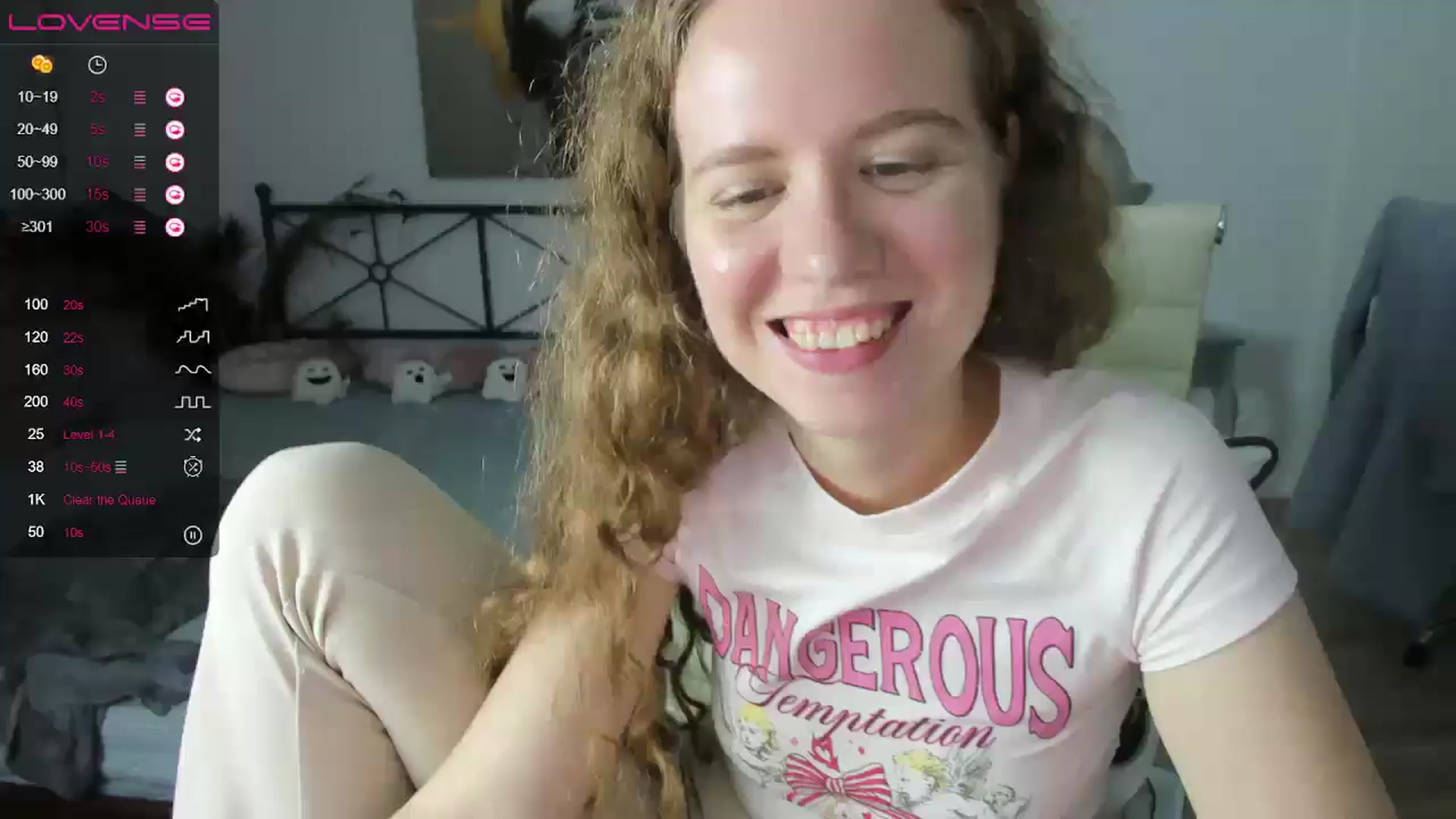 Gallery image thumbnail from LanaBelll's myfreecams stream on, 10/05/2024, 19:16 image 16 of 20