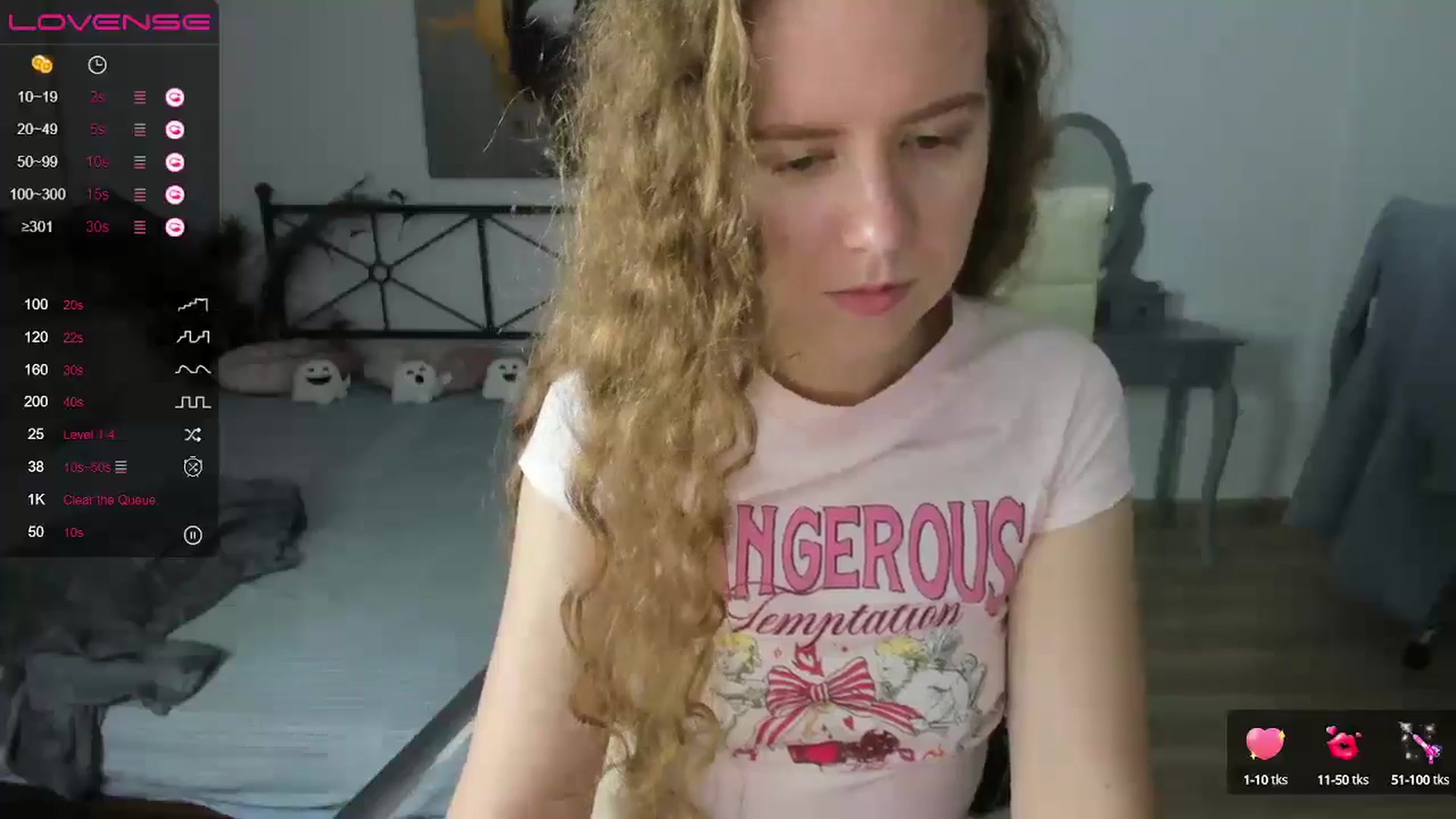 Gallery image thumbnail from LanaBelll's myfreecams stream on, 10/05/2024, 19:16 image 19 of 20