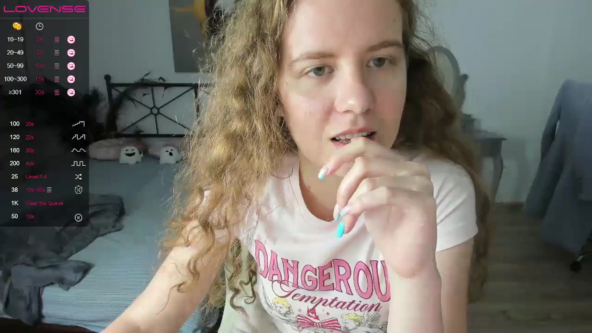 Gallery image thumbnail from LanaBelll's myfreecams stream on, 10/05/2024, 20:16 image 2 of 20