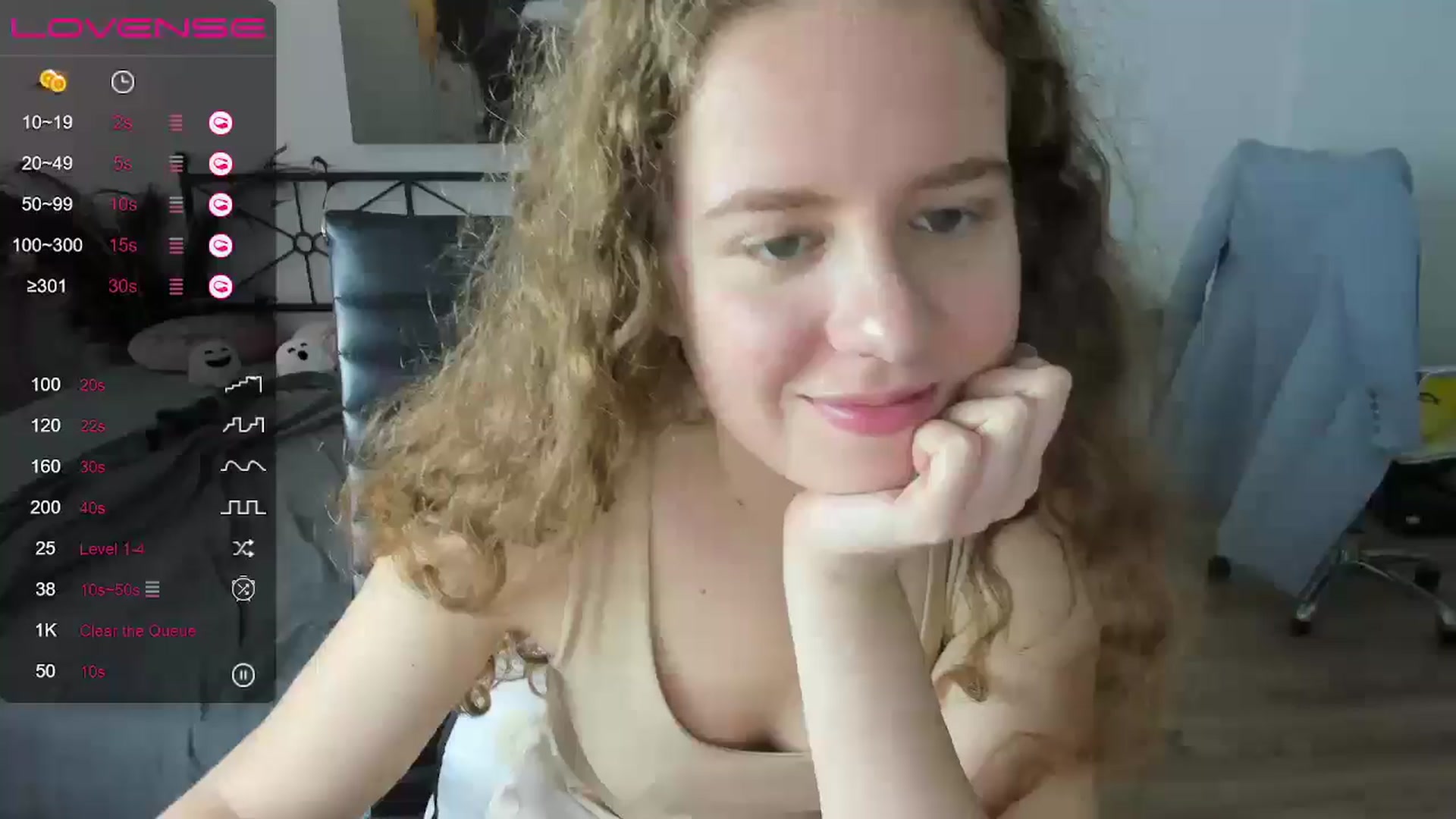 Gallery image thumbnail from LanaBelll's myfreecams stream on, 10/06/2024, 14:18 image 14 of 20