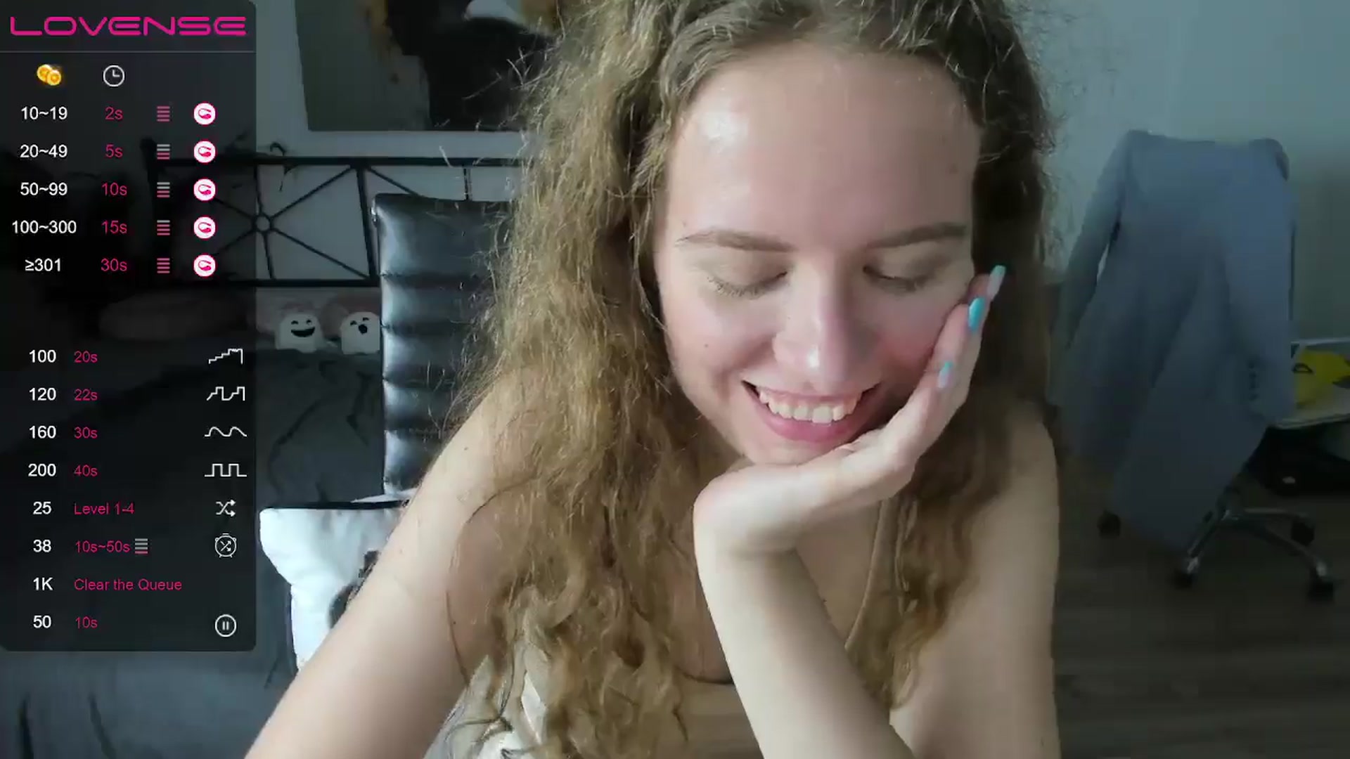 Gallery image thumbnail from LanaBelll's myfreecams stream on, 10/06/2024, 16:42 image 12 of 20