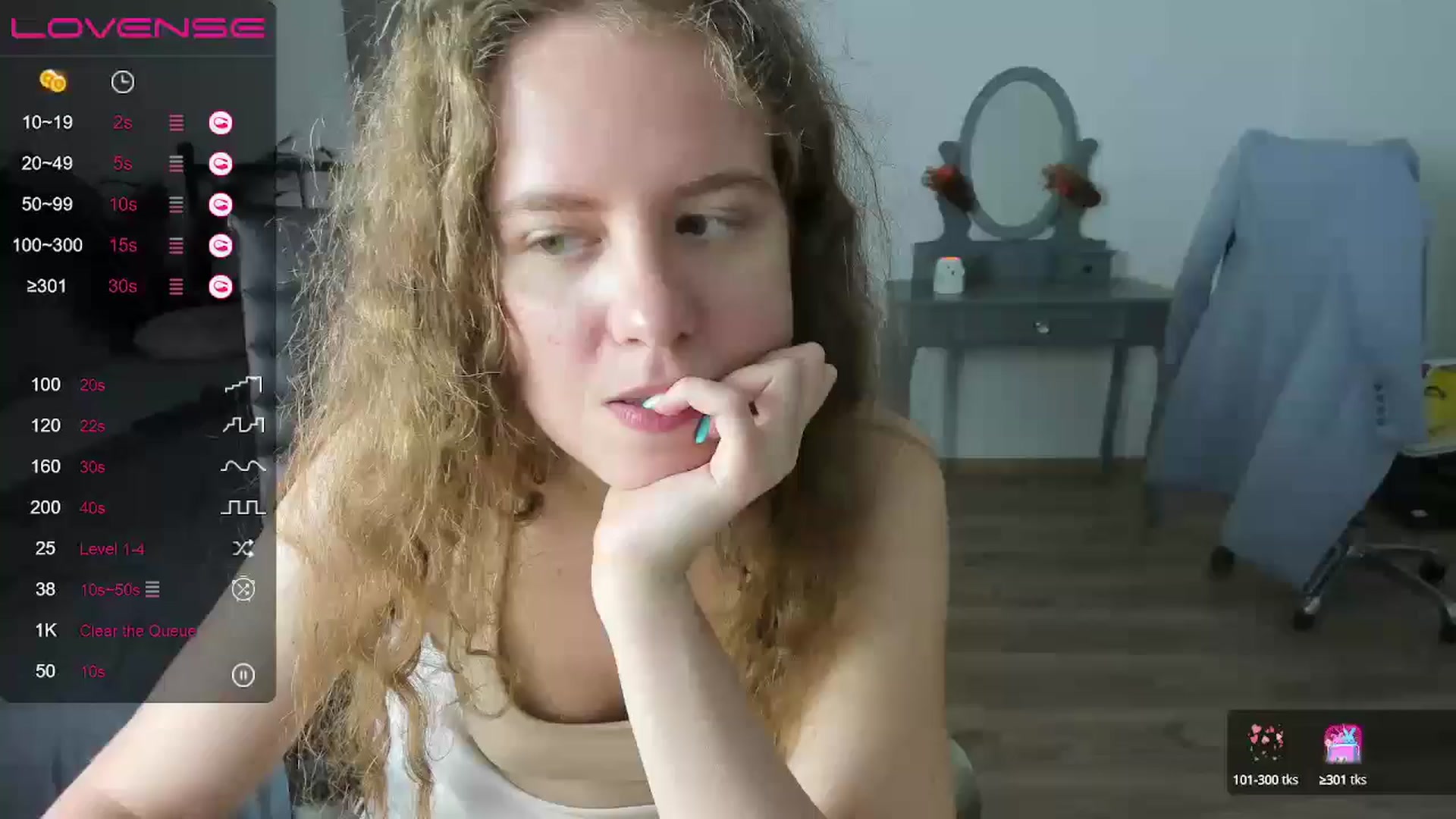 Gallery image thumbnail from LanaBelll's myfreecams stream on, 10/06/2024, 18:40 image 4 of 20