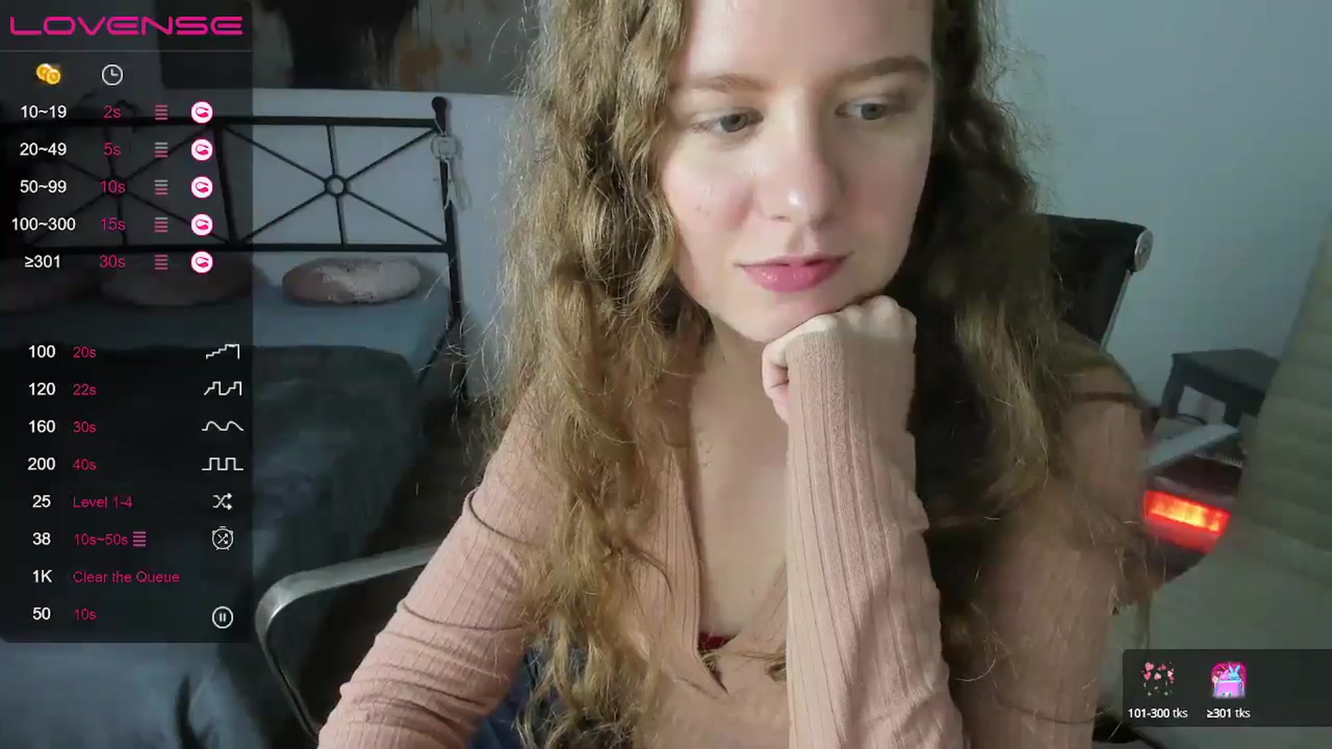 Gallery image thumbnail from LanaBelll's myfreecams stream on, 10/12/2024, 19:22 image 10 of 20