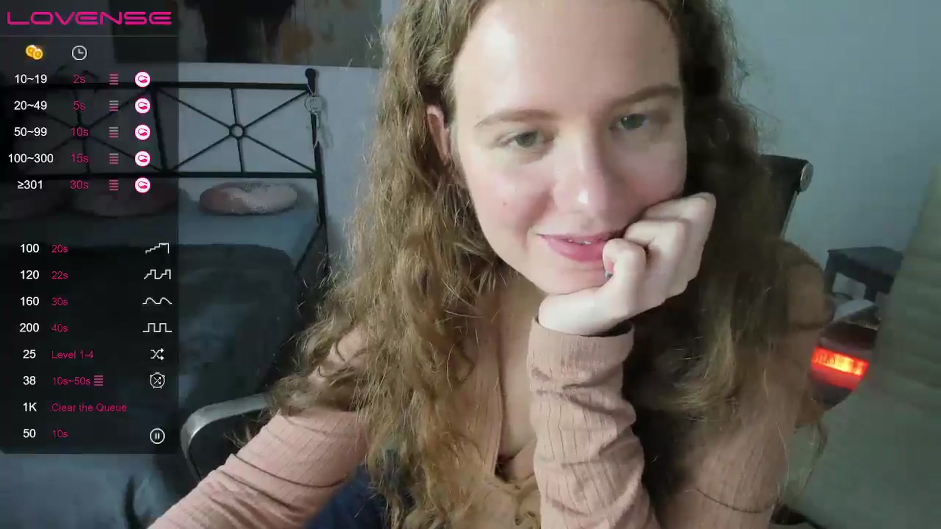 Gallery image thumbnail from LanaBelll's myfreecams stream on, 10/12/2024, 19:22 image 11 of 20